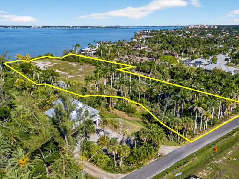 WATERFRONT OPPORTUNITY - CALOOSAHATCHEE RIVER "CONTINGENT" – image 17