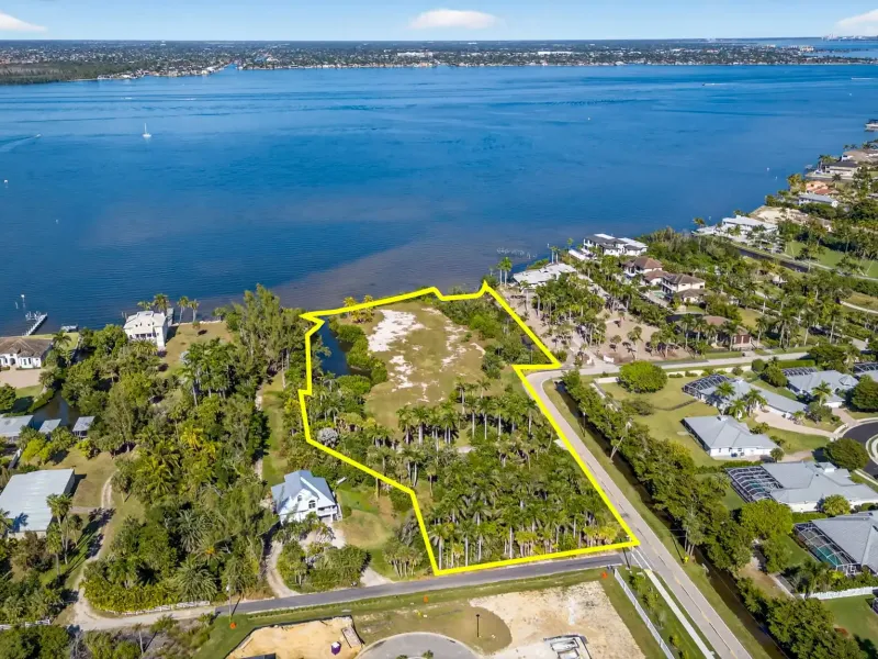 WATERFRONT OPPORTUNITY - CALOOSAHATCHEE RIVER "CONTINGENT" – image 7