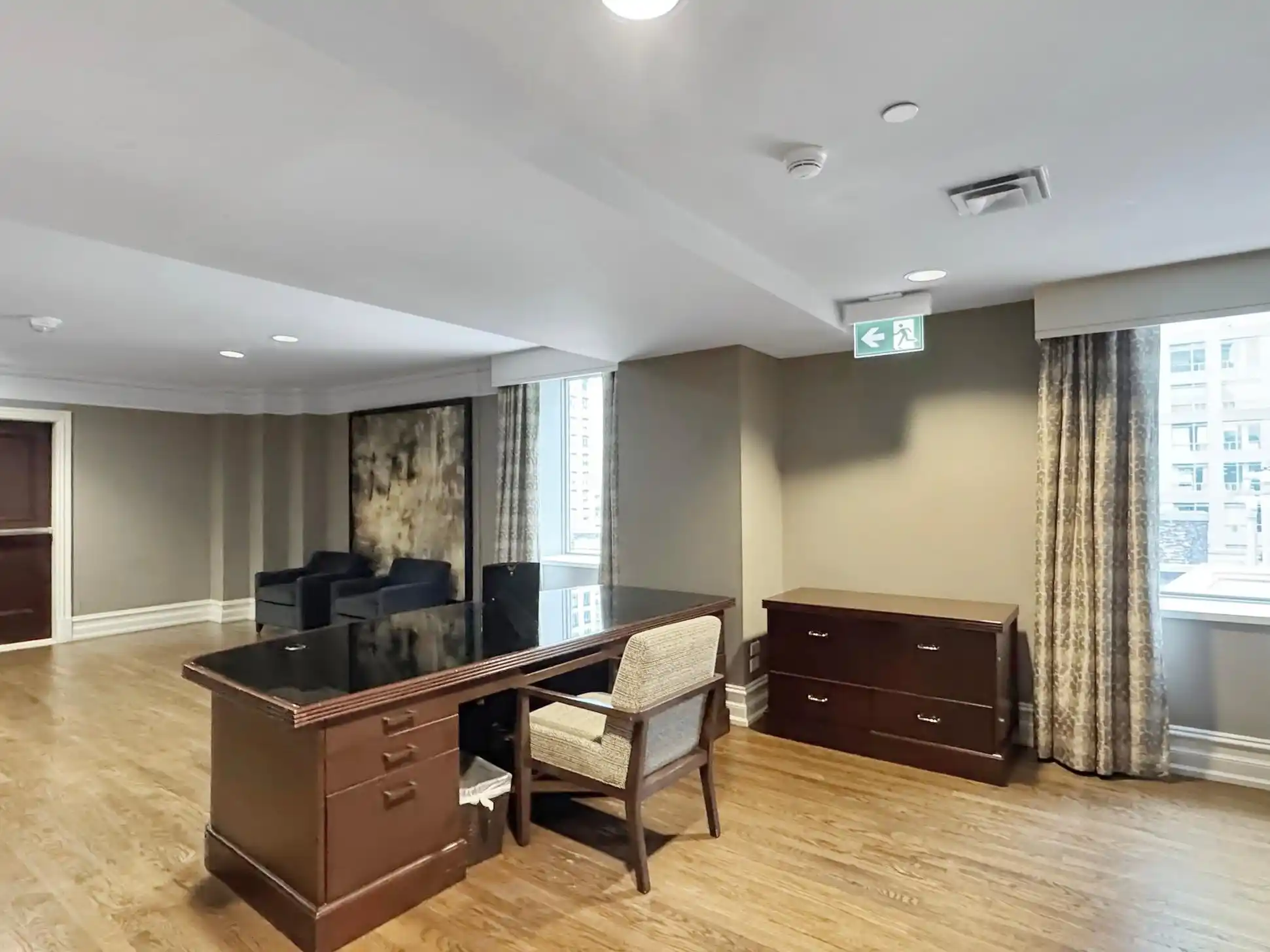 22 Leader Lane 522. Toronto – image 31