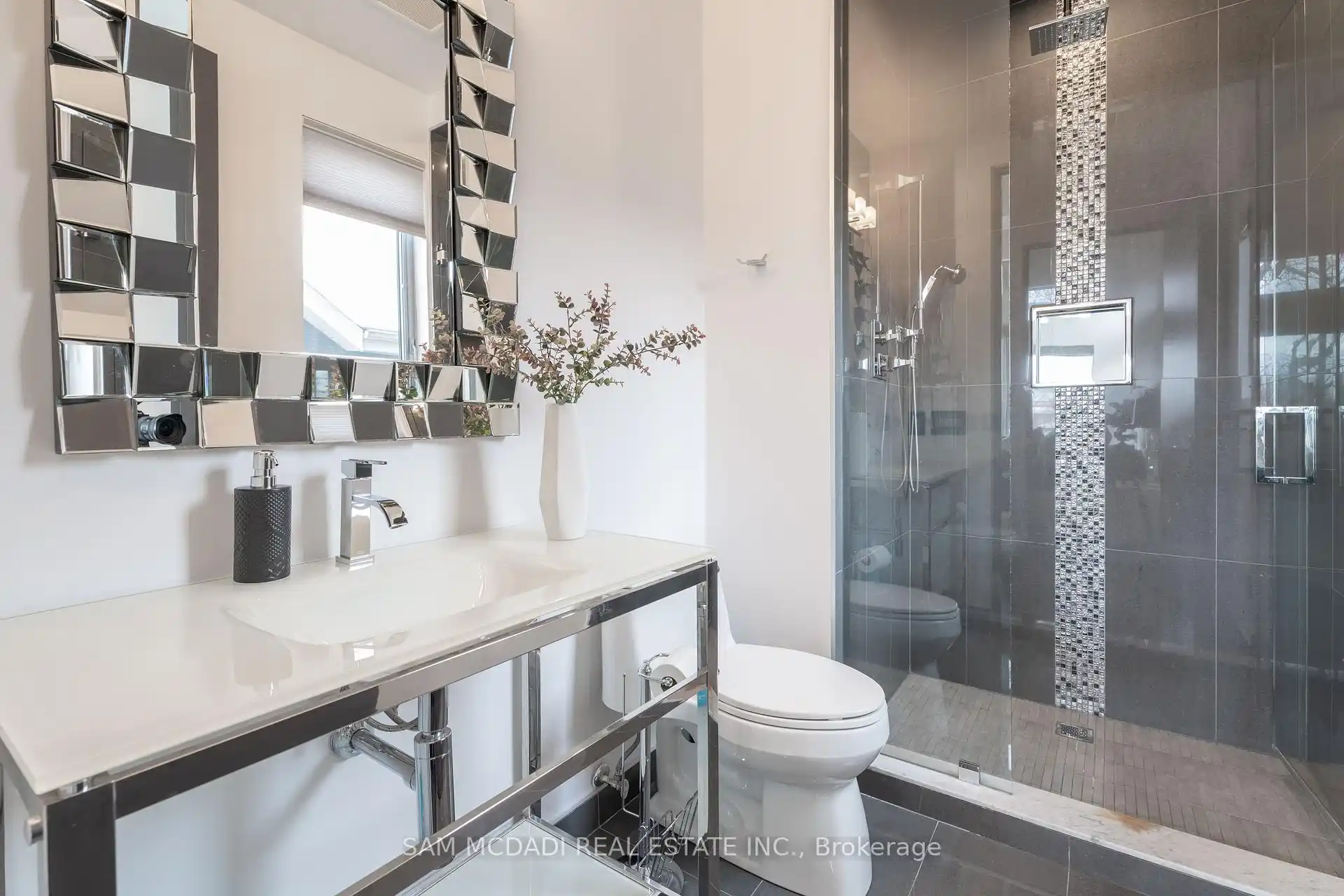 852 Goodwin Road, Mississauga (W12725740) – image 18
