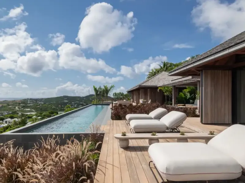 OVERLOOKING THE BAY OF MARIGOT IN SAINT BARTHELEMY – image 7