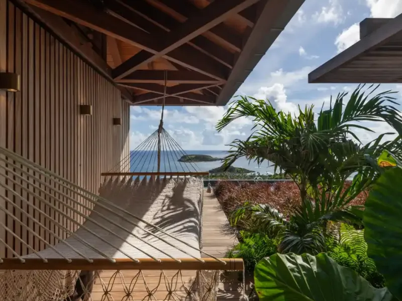 OVERLOOKING THE BAY OF MARIGOT IN SAINT BARTHELEMY – image 8