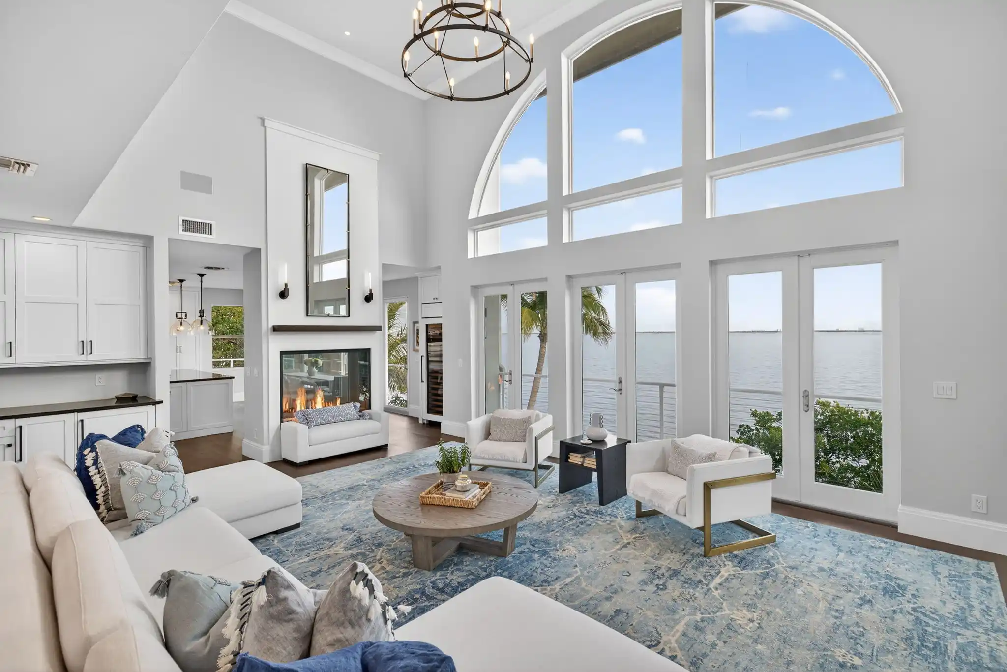 BAYFRONT LUXURY - SANIBEL ISLAND "CONTINGENT" – image 12