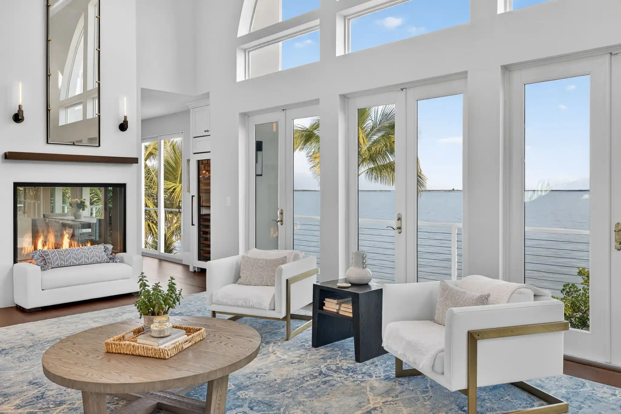 BAYFRONT LUXURY - SANIBEL ISLAND "CONTINGENT" – image 13