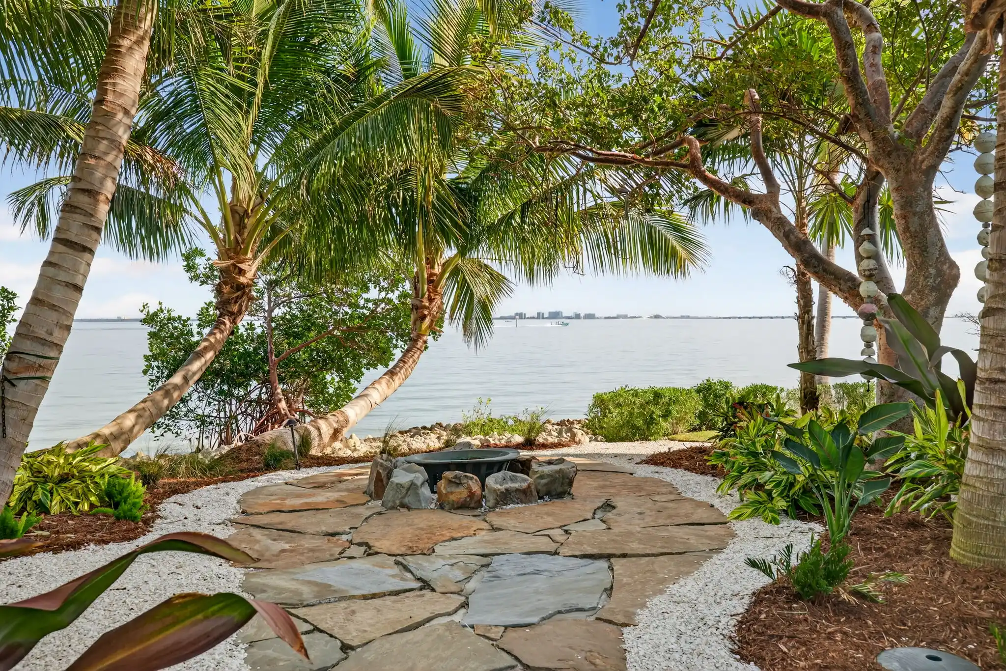 BAYFRONT LUXURY - SANIBEL ISLAND "CONTINGENT" – image 56