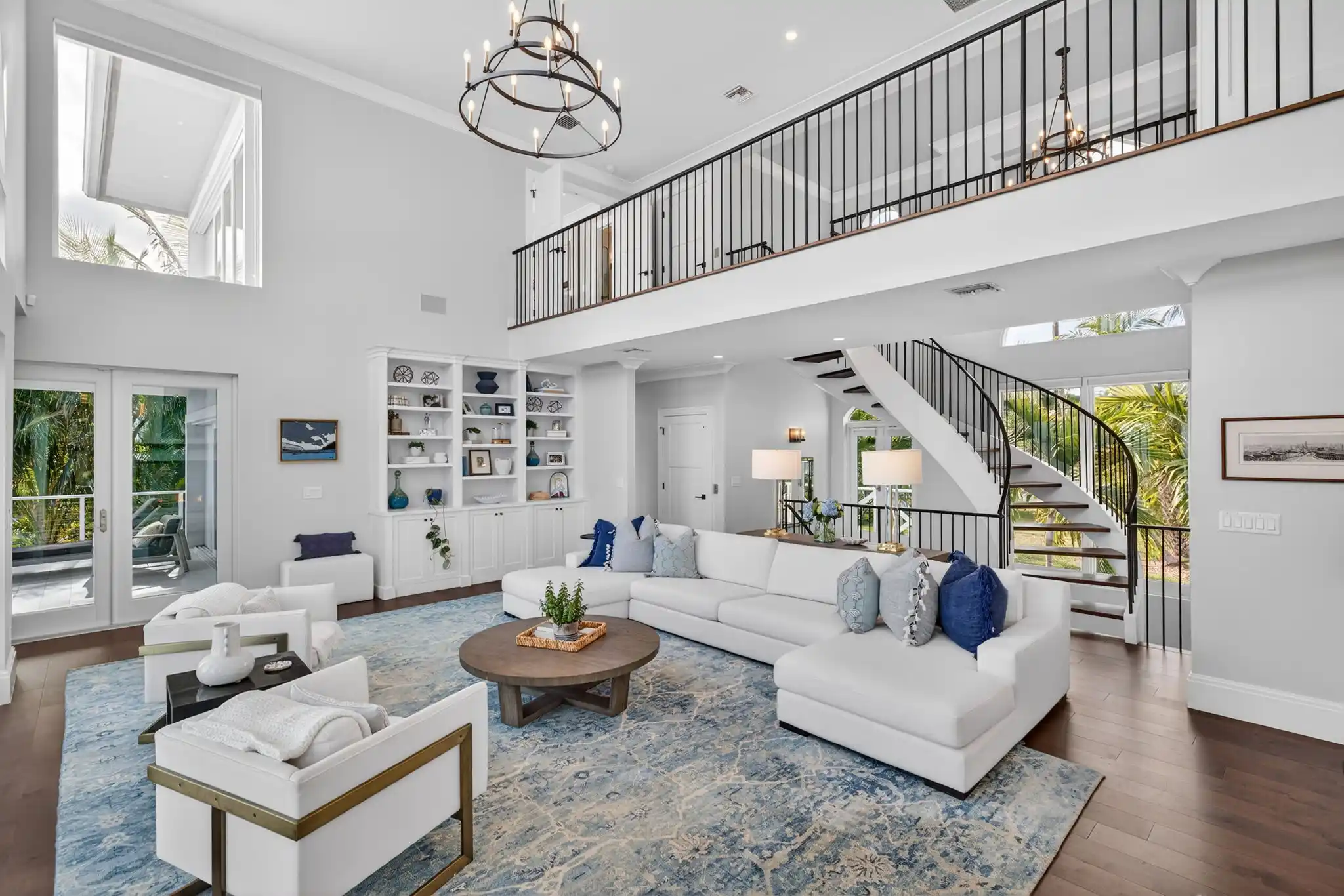 BAYFRONT LUXURY - SANIBEL ISLAND "CONTINGENT" – image 7