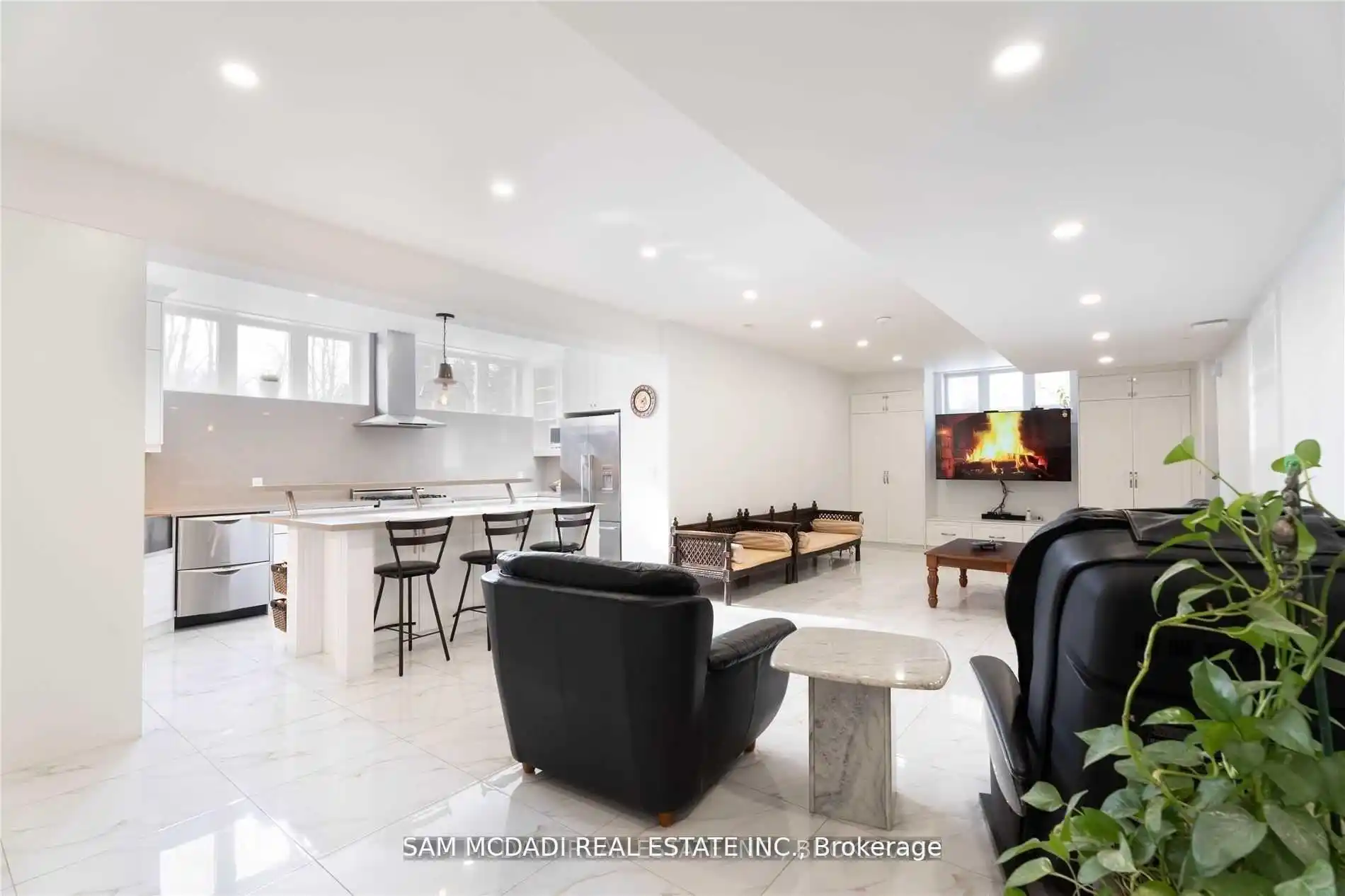 1138 Garden Road, Mississauga (W12754742) – image 31