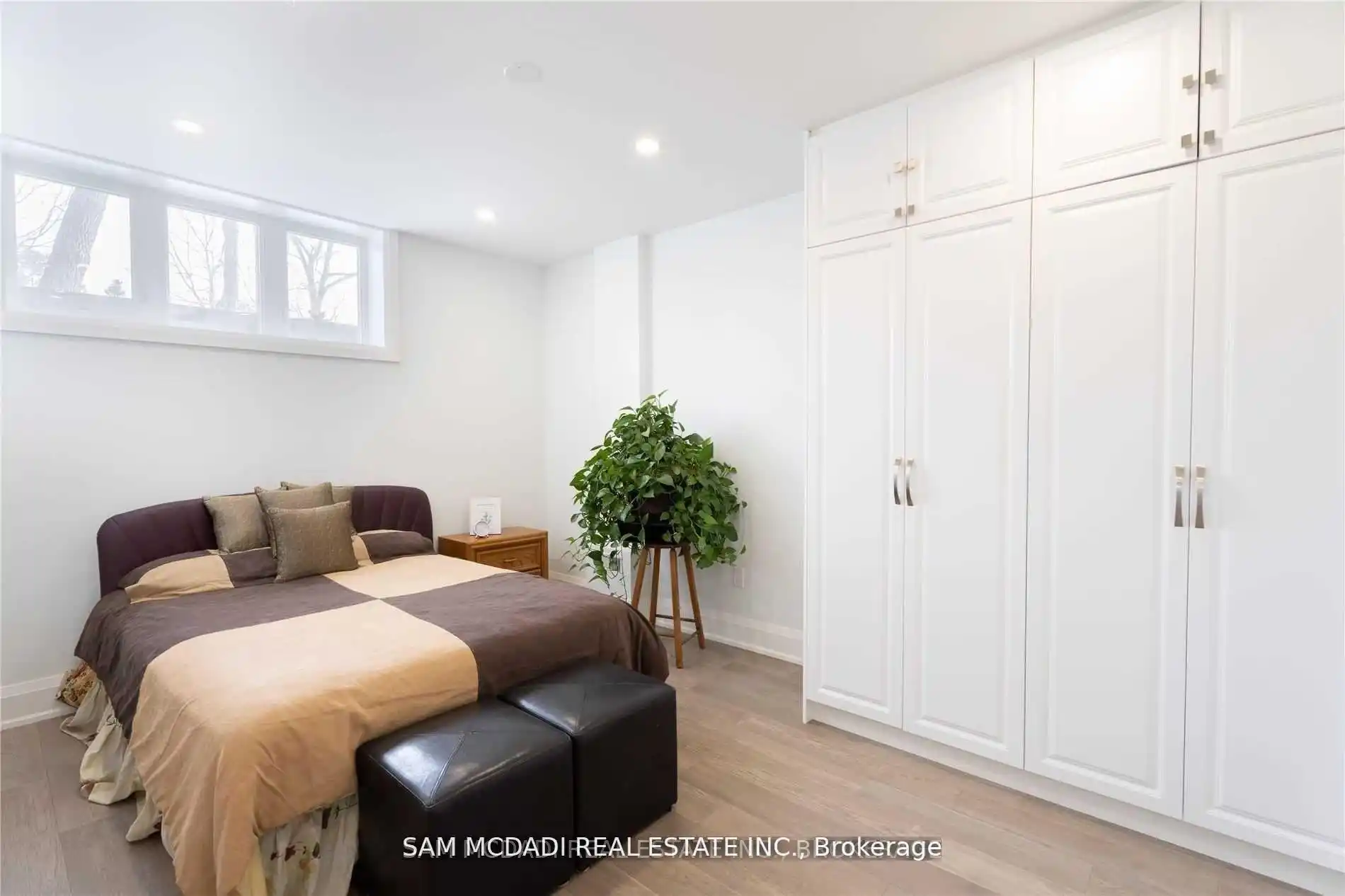 1138 Garden Road, Mississauga (W12754742) – image 35