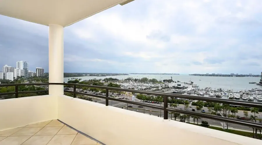 1255 N Gulfstream Ave, Sarasota, Florida, 34236, United States, 2 Bedrooms Bedrooms, 5 Rooms Rooms,2 BathroomsBathrooms,Residential,For Sale,Bay Plaza,Gulfstream ,11,2015485