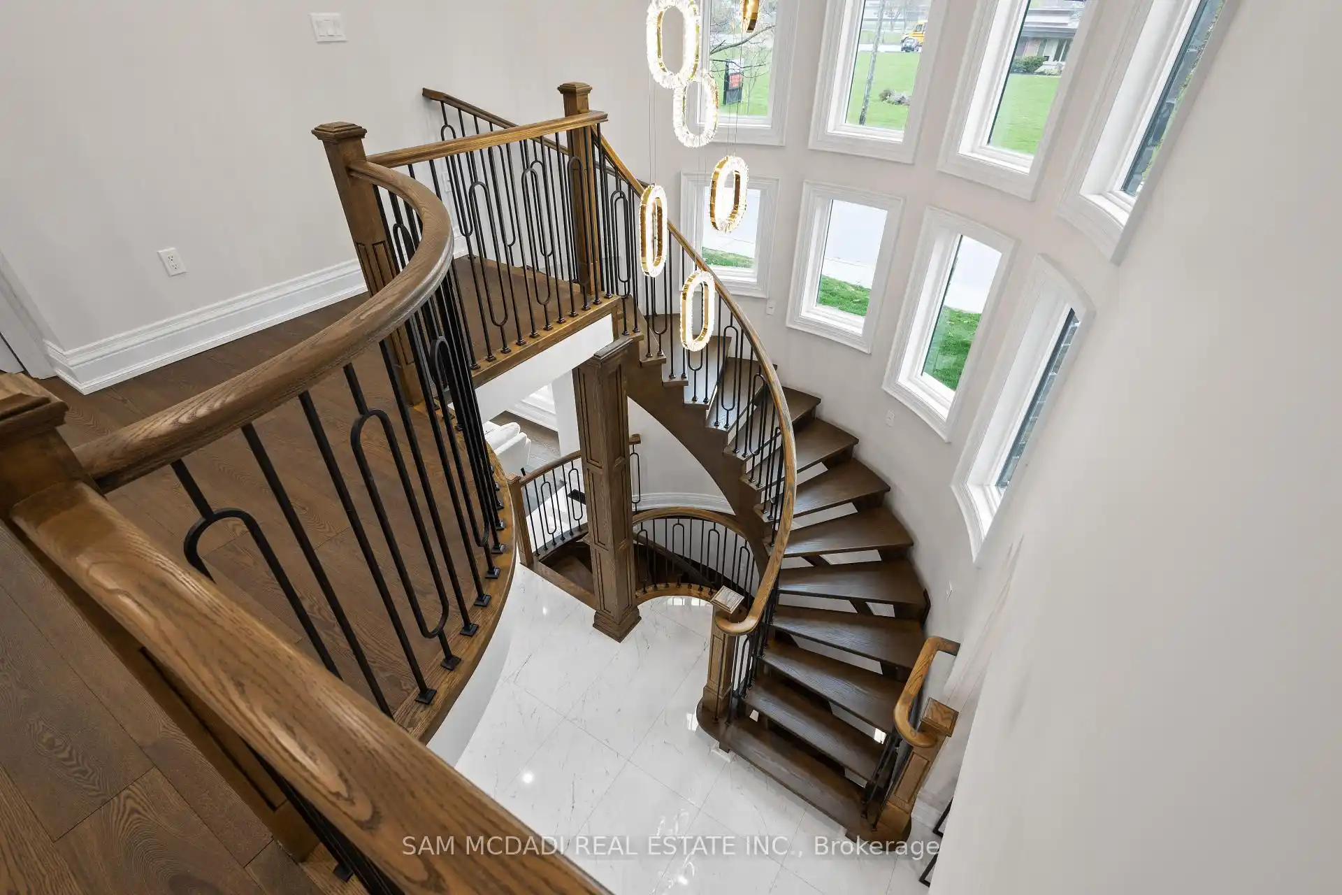 72 Oakes Drive, Mississauga (W12773768) – image 33