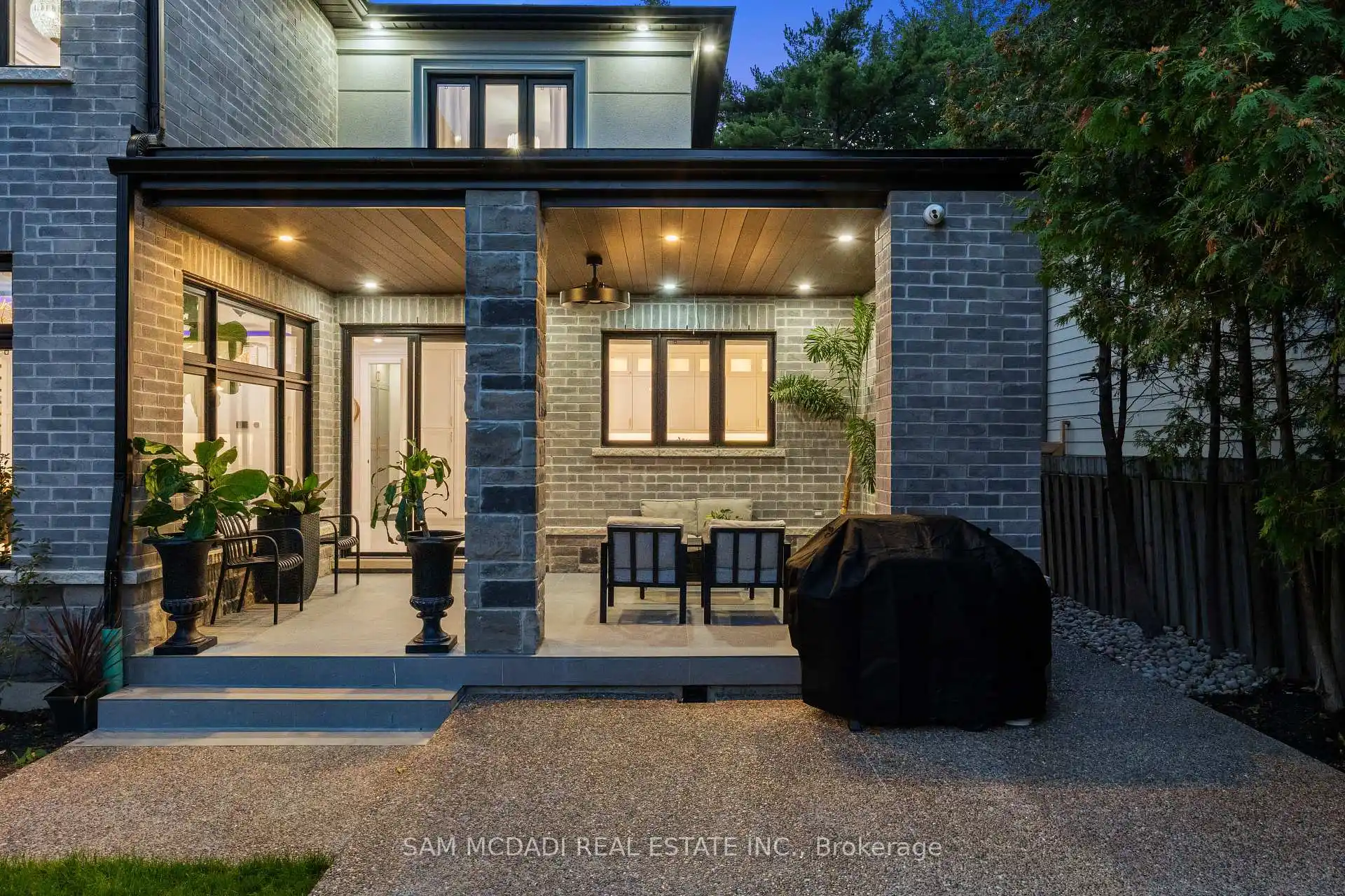 72 Oakes Drive, Mississauga (W12773768) – image 45
