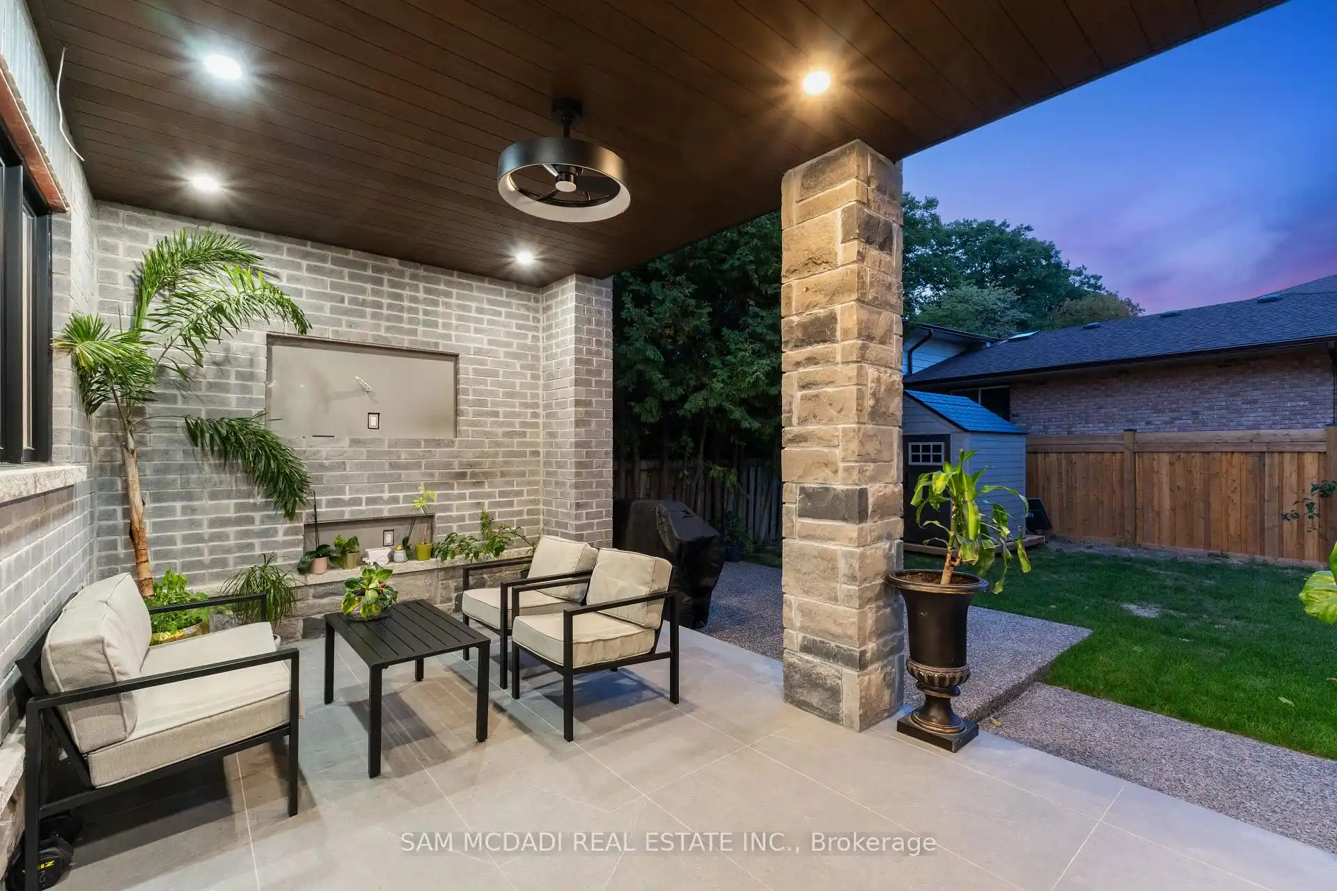 72 Oakes Drive, Mississauga (W12773768) – image 46