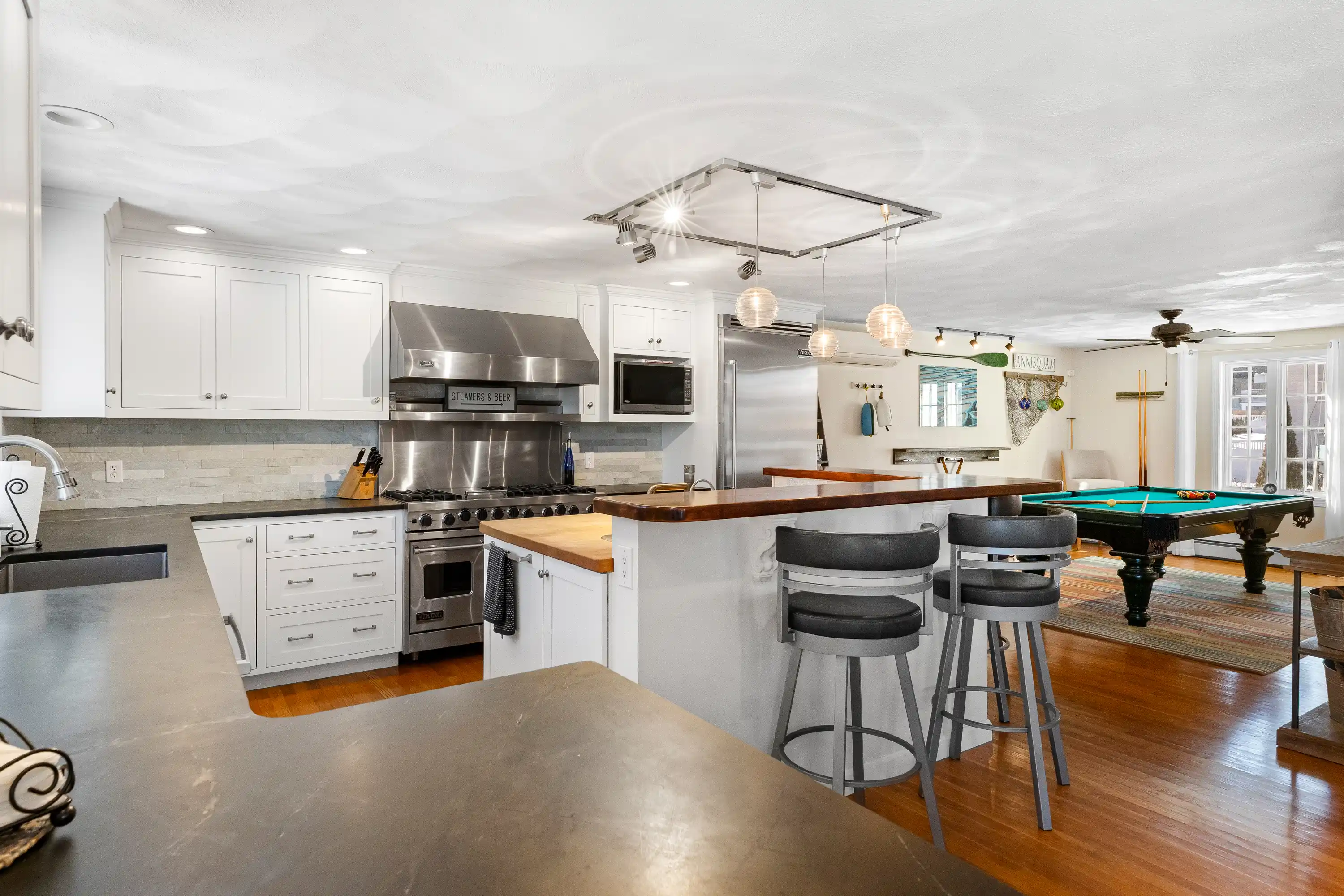 2 Breezy Point Road – image 4