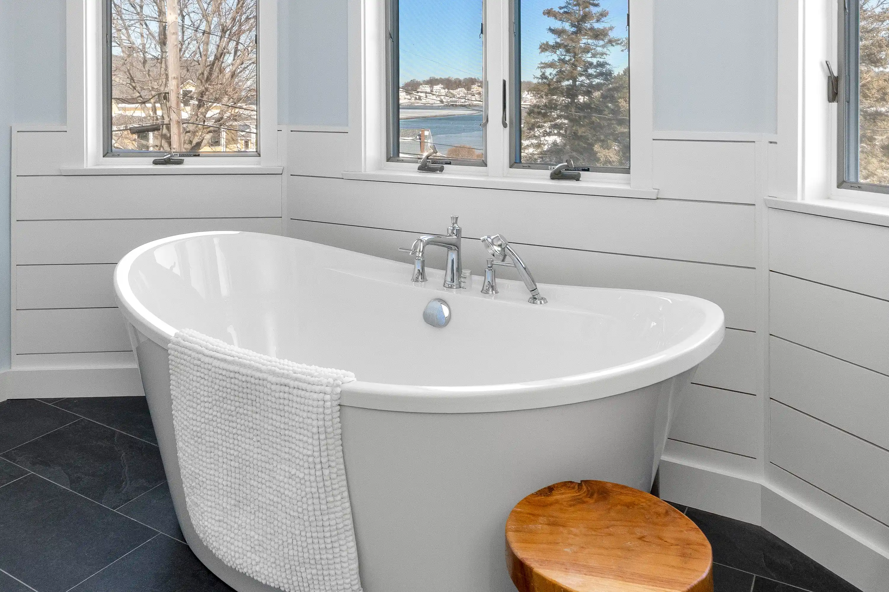 2 Breezy Point Road – image 14