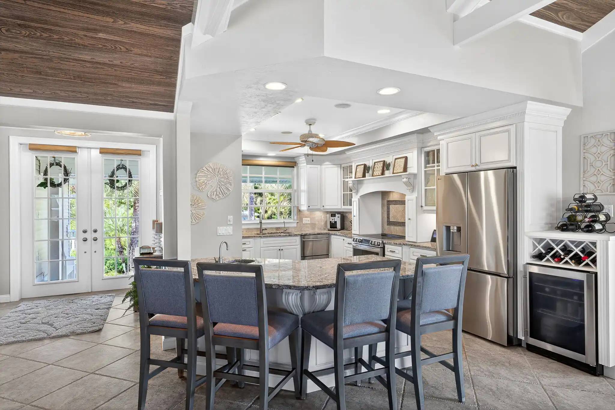 SECLUDED ISLAND OASIS "PENDING" – image 11