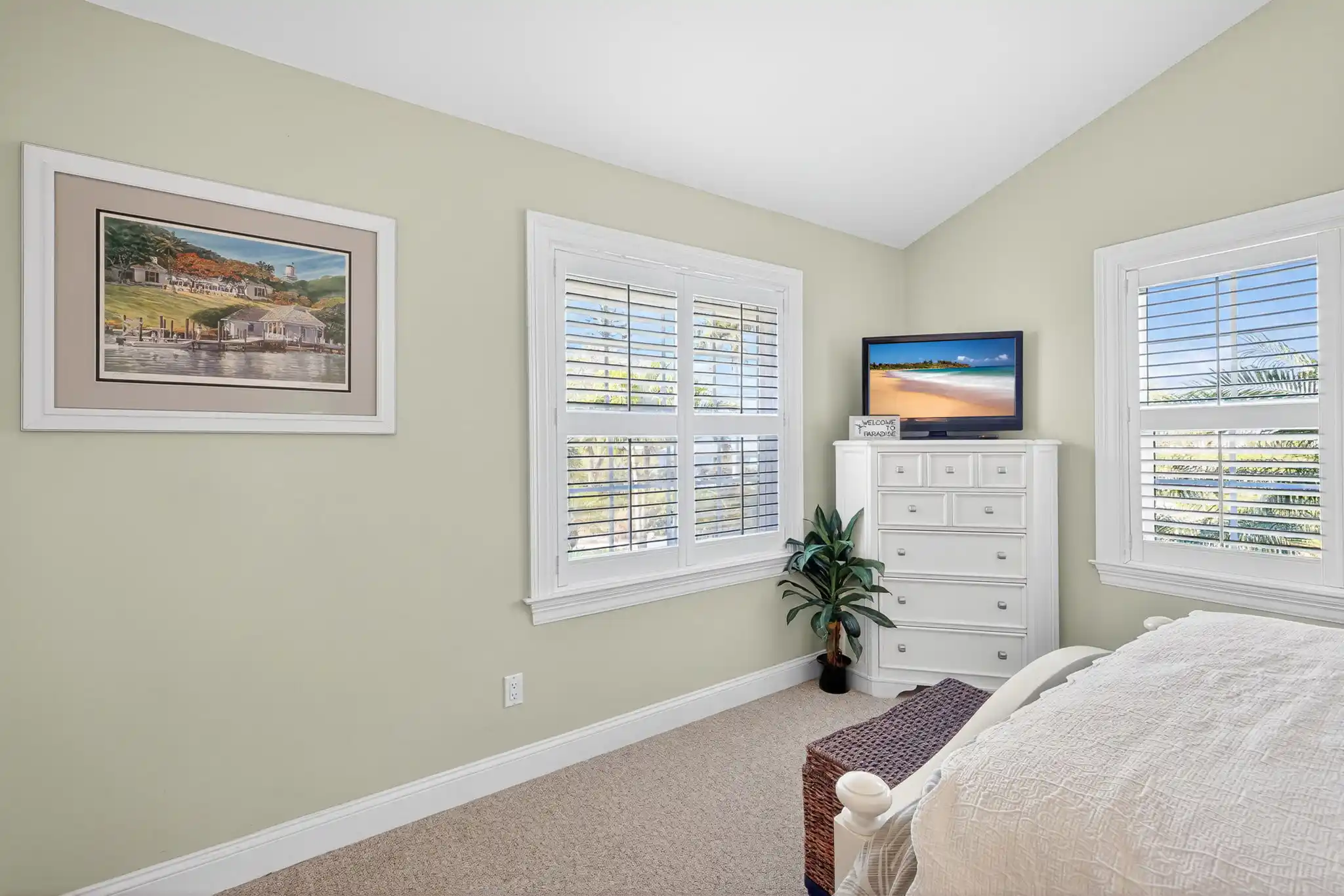 SECLUDED ISLAND OASIS "PENDING" – image 25