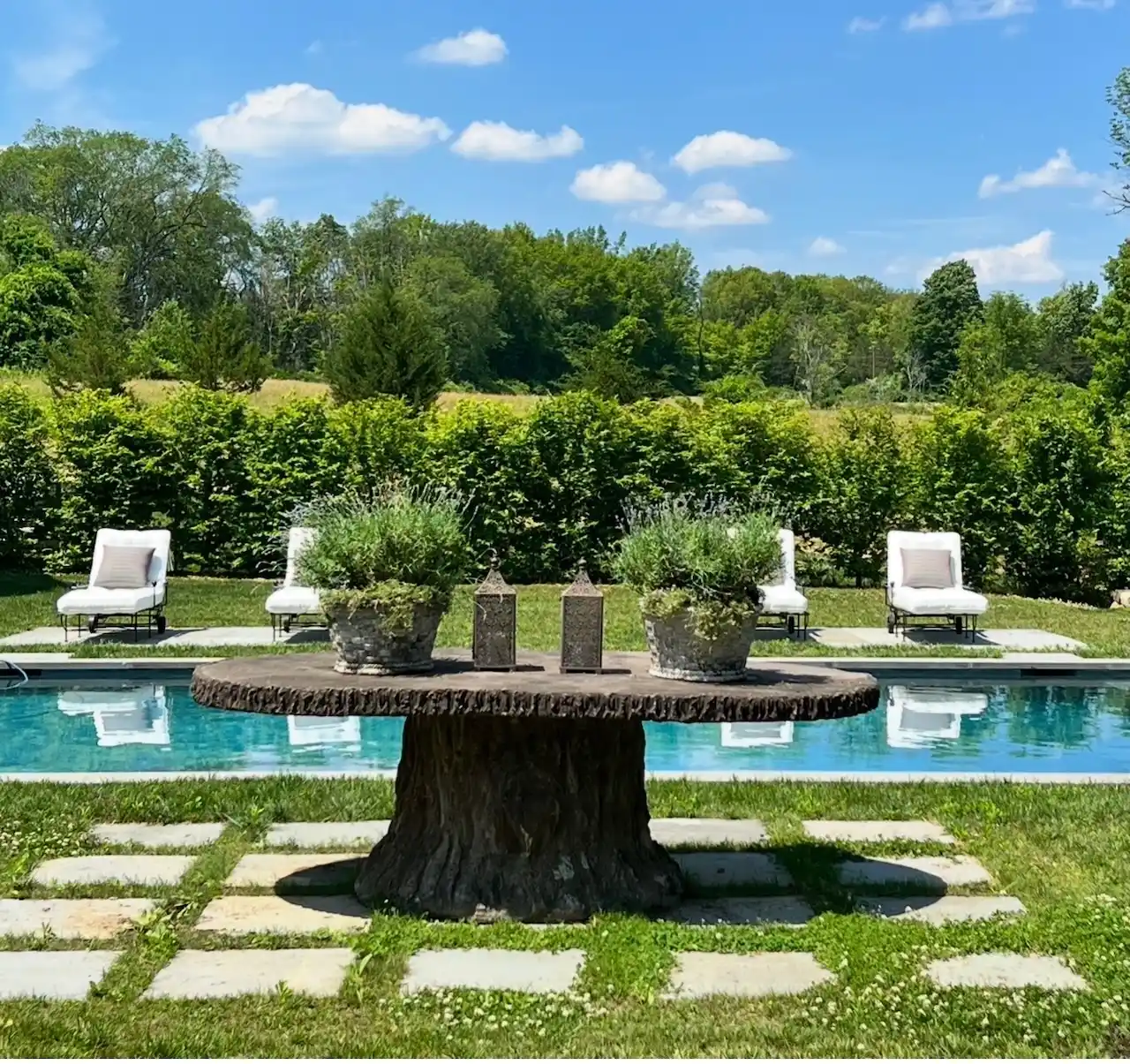 Custom Built Modern Luxury with Pool – image 17
