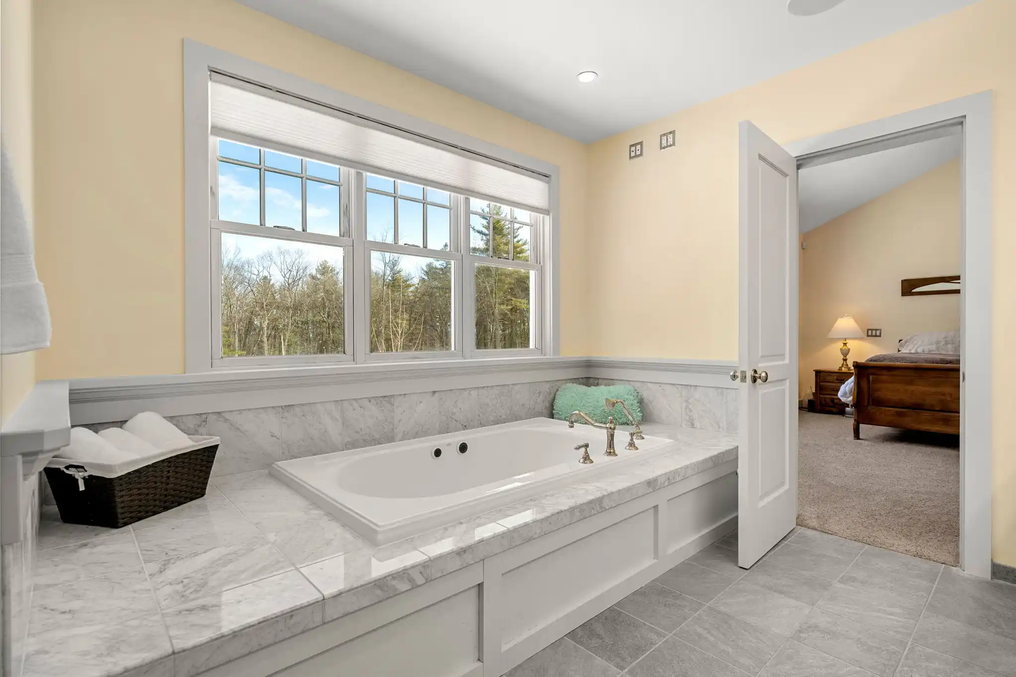 72 Dale Lane, Groton MA 01450 – image 17