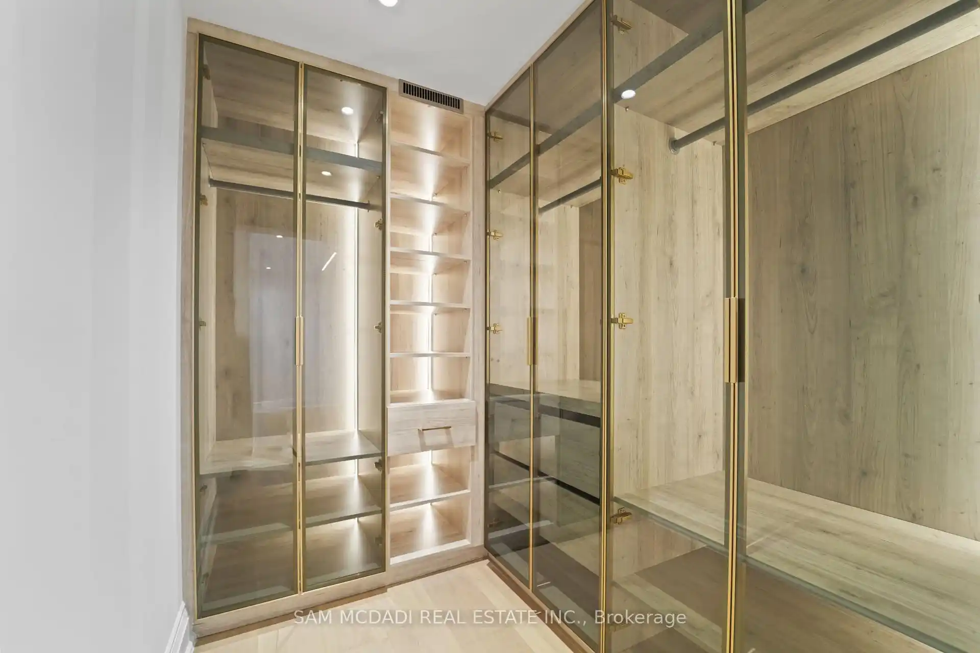 3168 Lakeshore Road W, Oakville (W12839440) – image 25