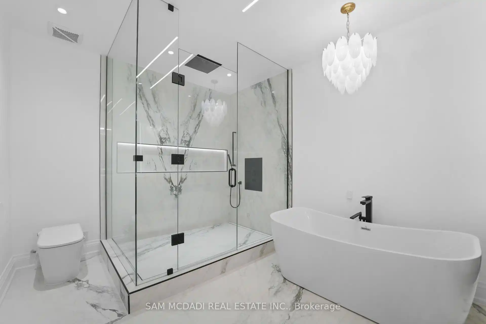 3168 Lakeshore Road W, Oakville (W12839440) – image 33