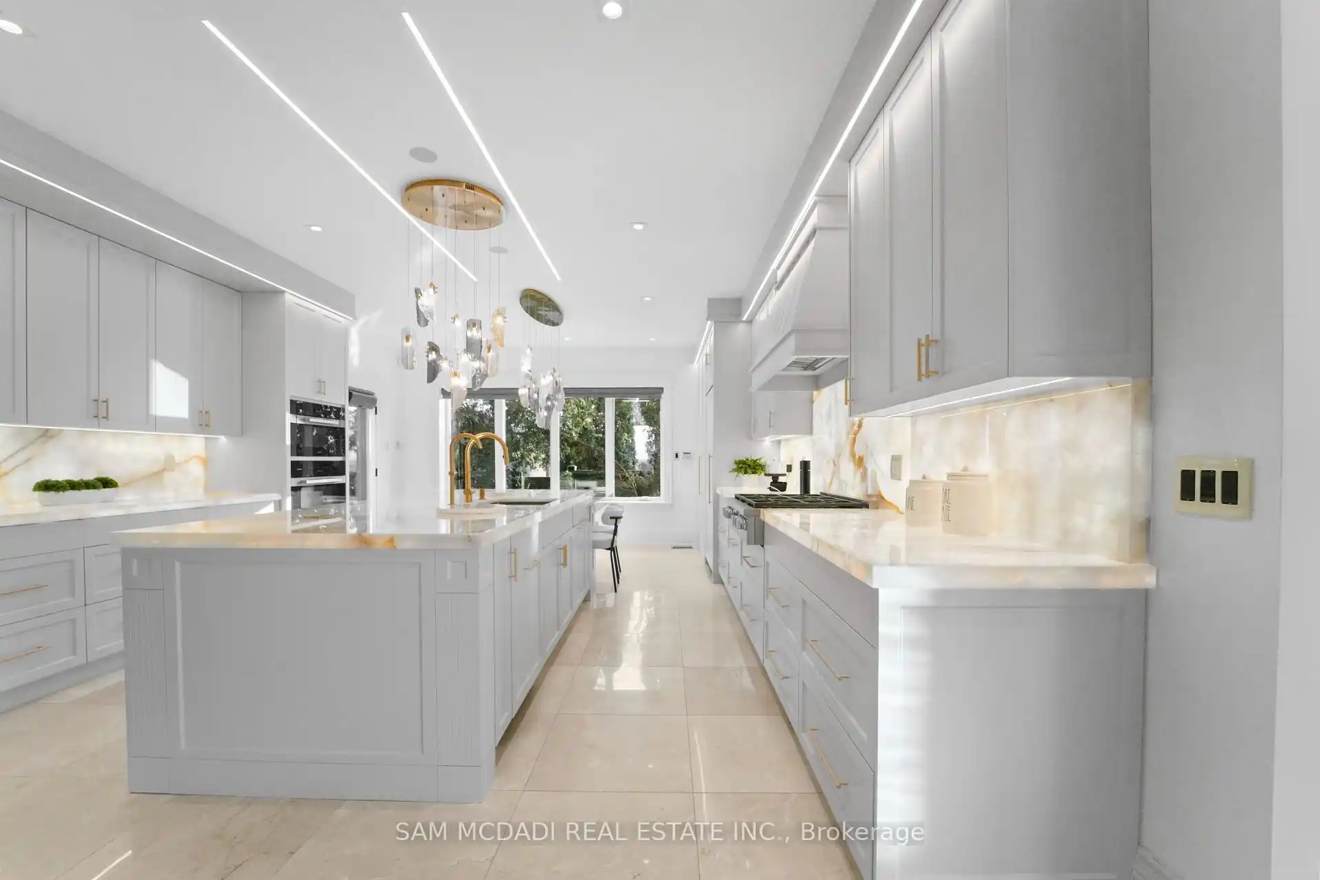 3168 Lakeshore Road W, Oakville (W12839440) – image 9
