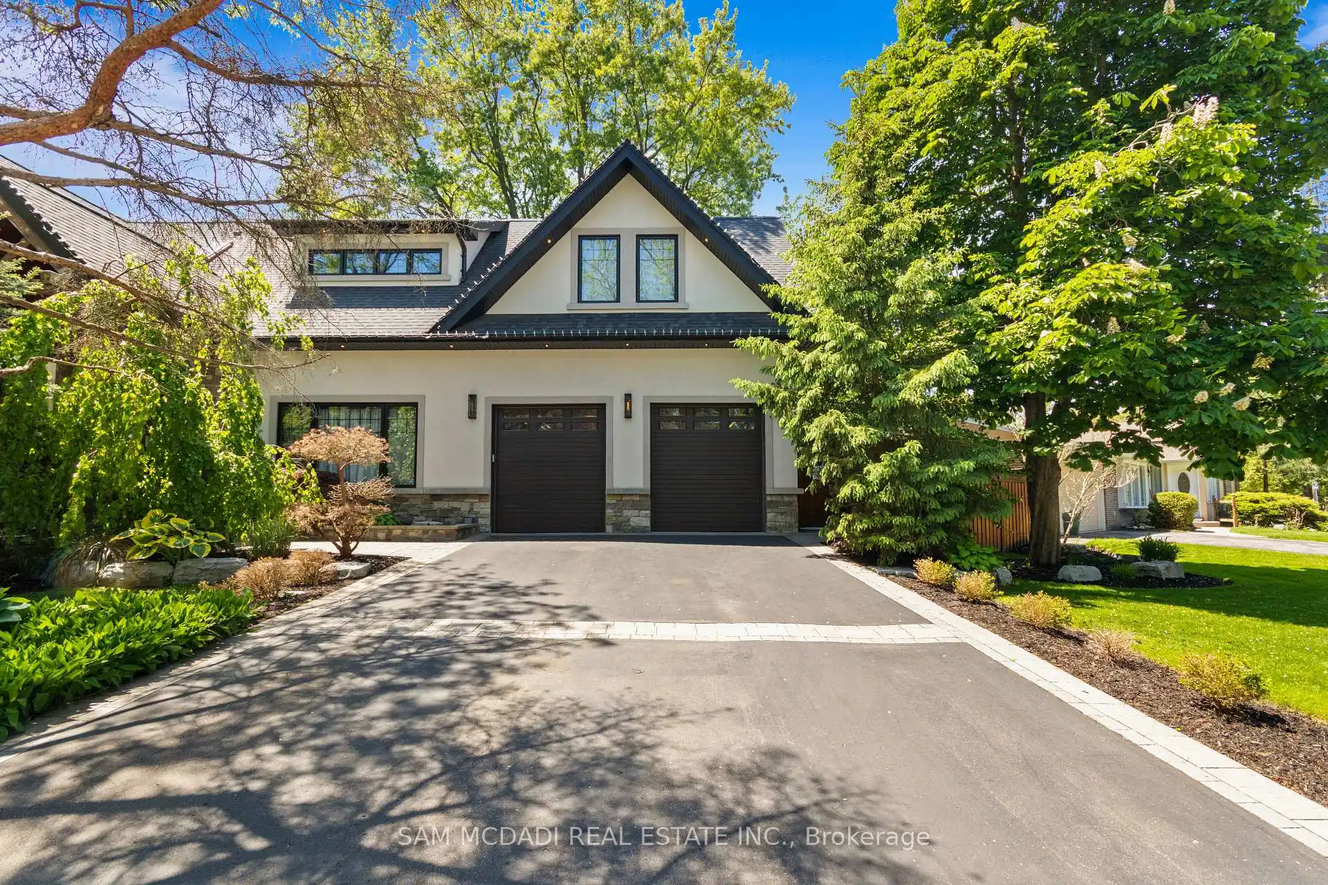 1031 Welwyn Drive, Mississauga (W12892286) – image 2