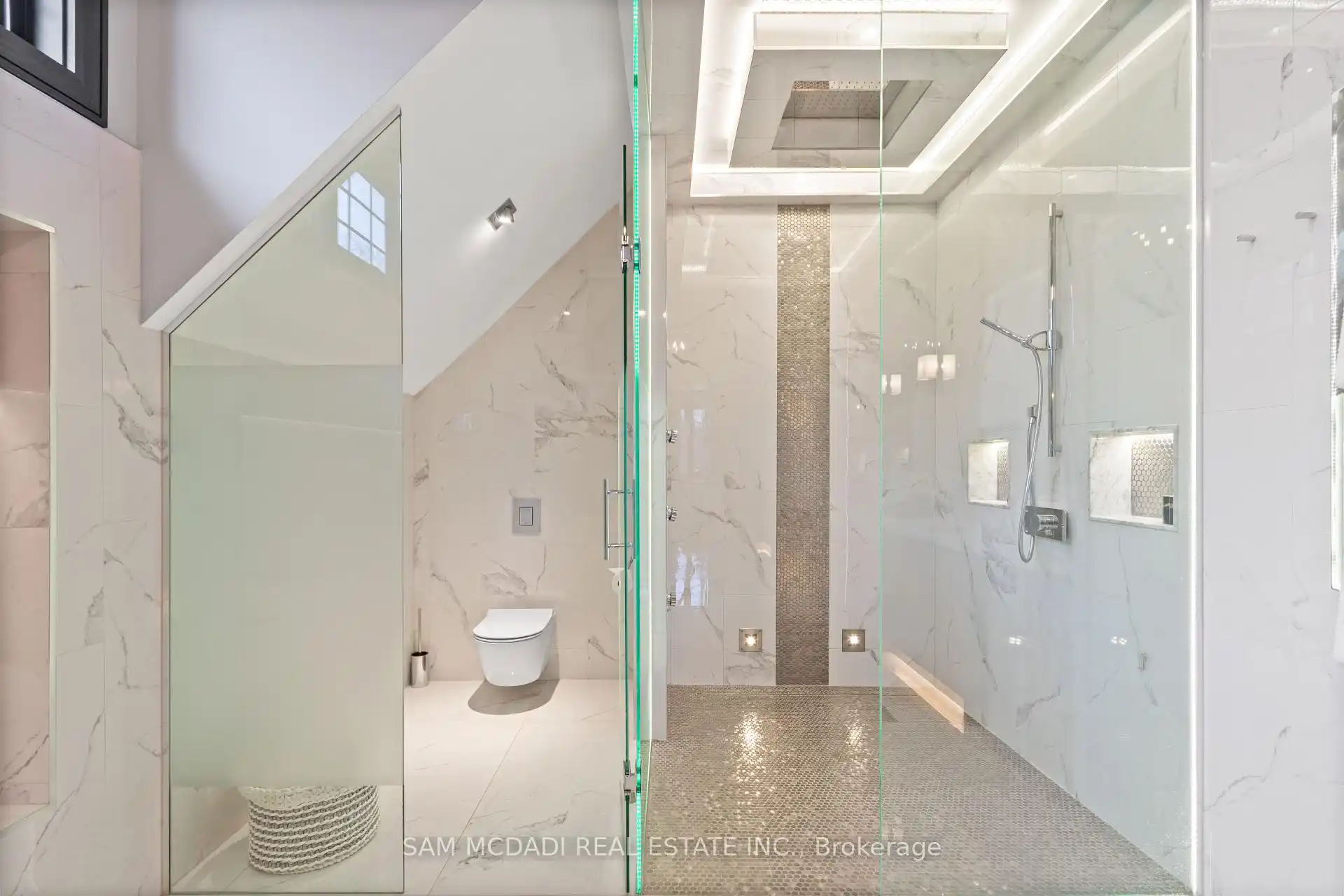 1031 Welwyn Drive, Mississauga (W12892286) – image 29