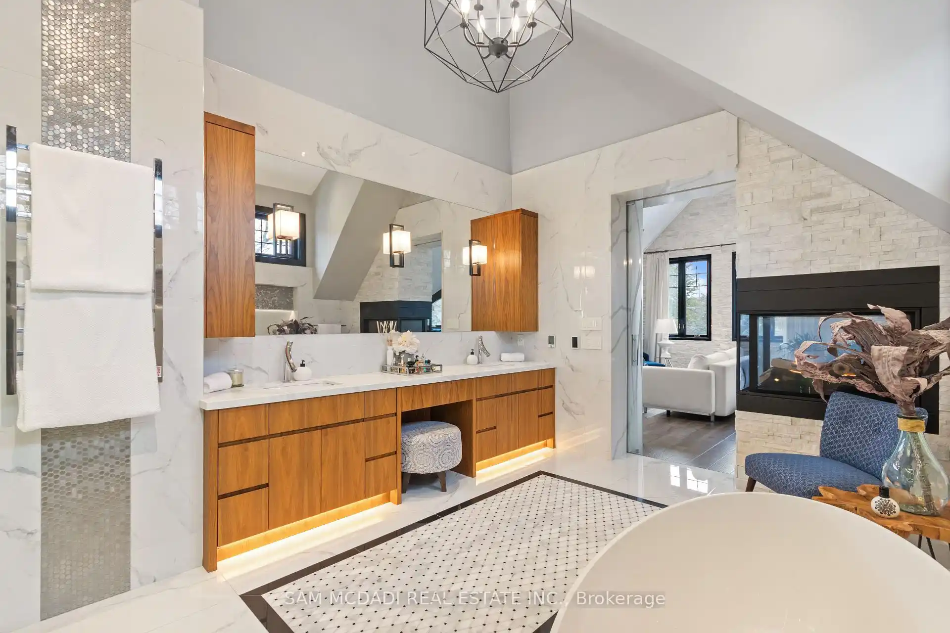 1031 Welwyn Drive, Mississauga (W12892286) – image 30