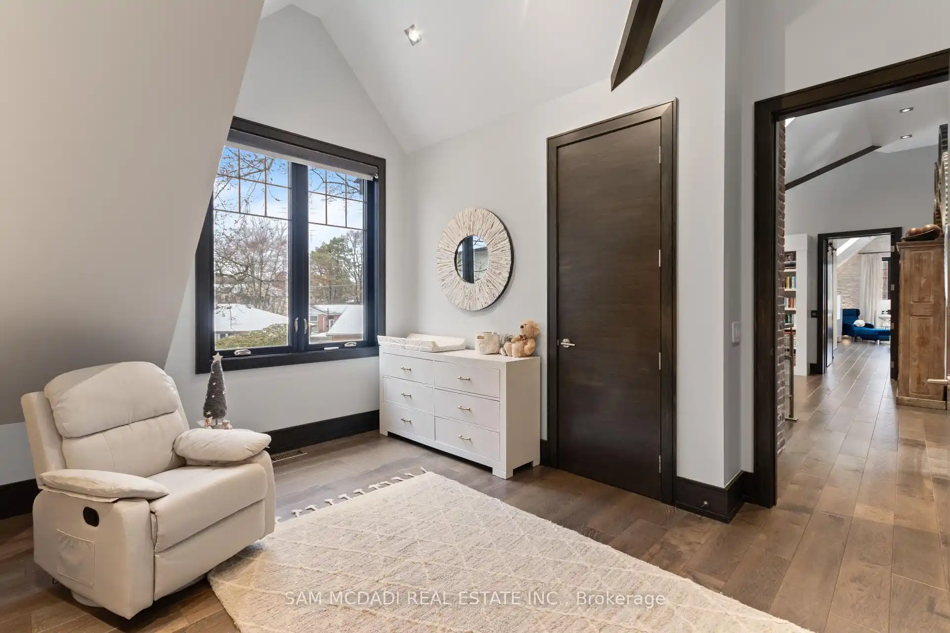 1031 Welwyn Drive, Mississauga (W12892286) – image 36