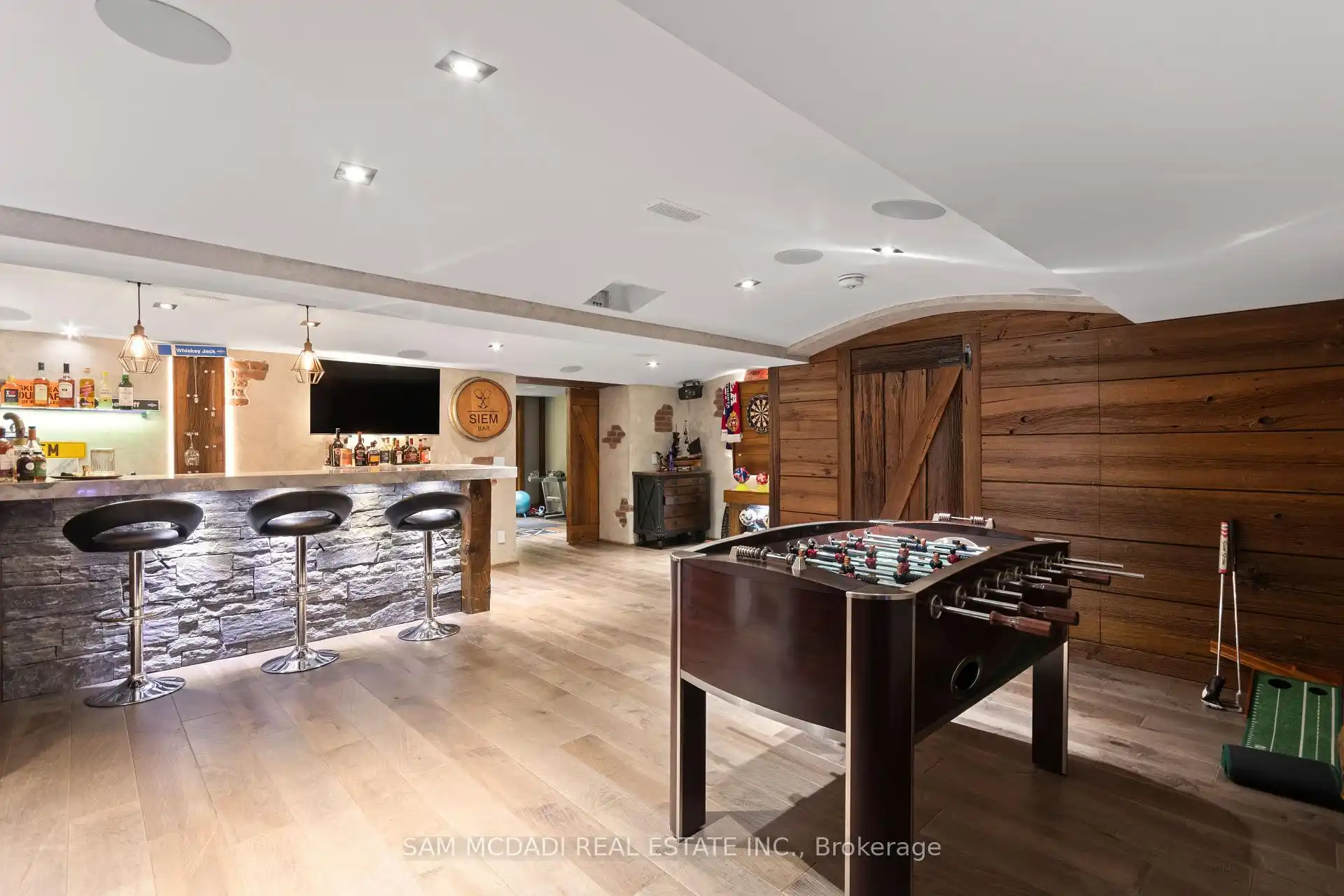 1031 Welwyn Drive, Mississauga (W12892286) – image 41