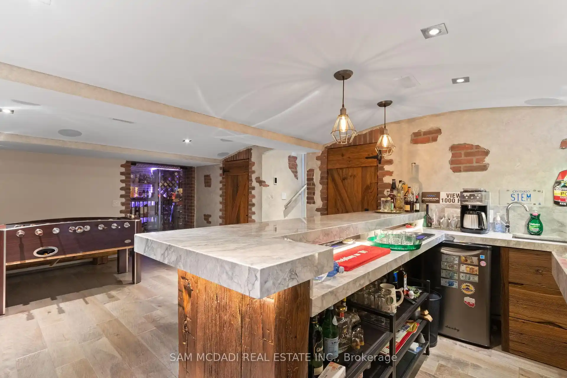 1031 Welwyn Drive, Mississauga (W12892286) – image 42