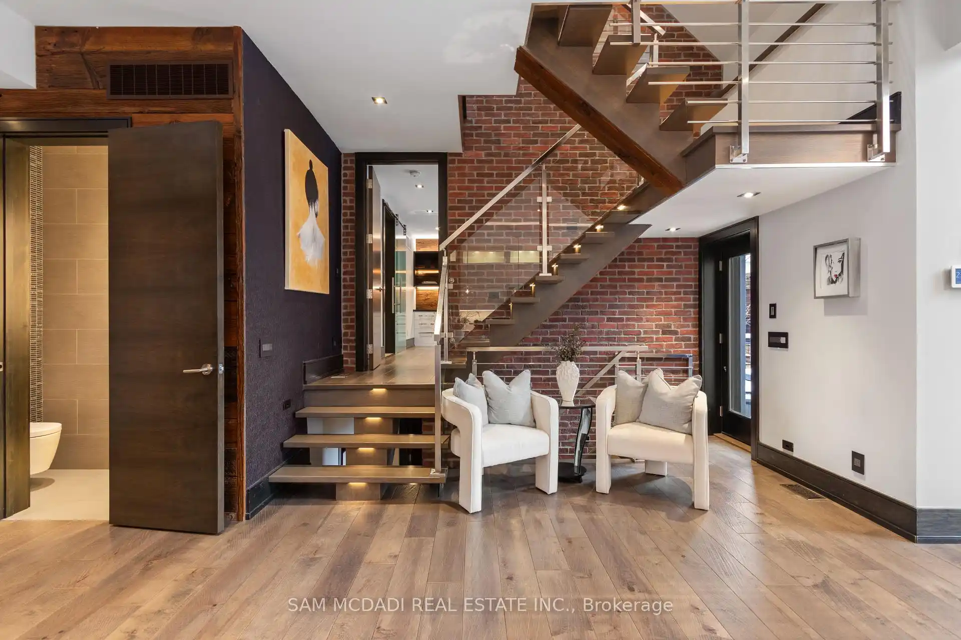 1031 Welwyn Drive, Mississauga (W12892286) – image 10