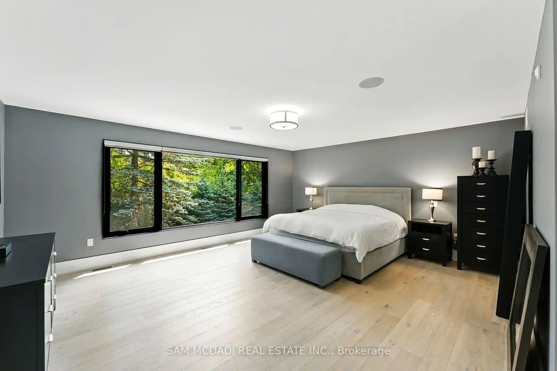 1112 Caldwell Avenue, Mississauga (W12898342) – image 18