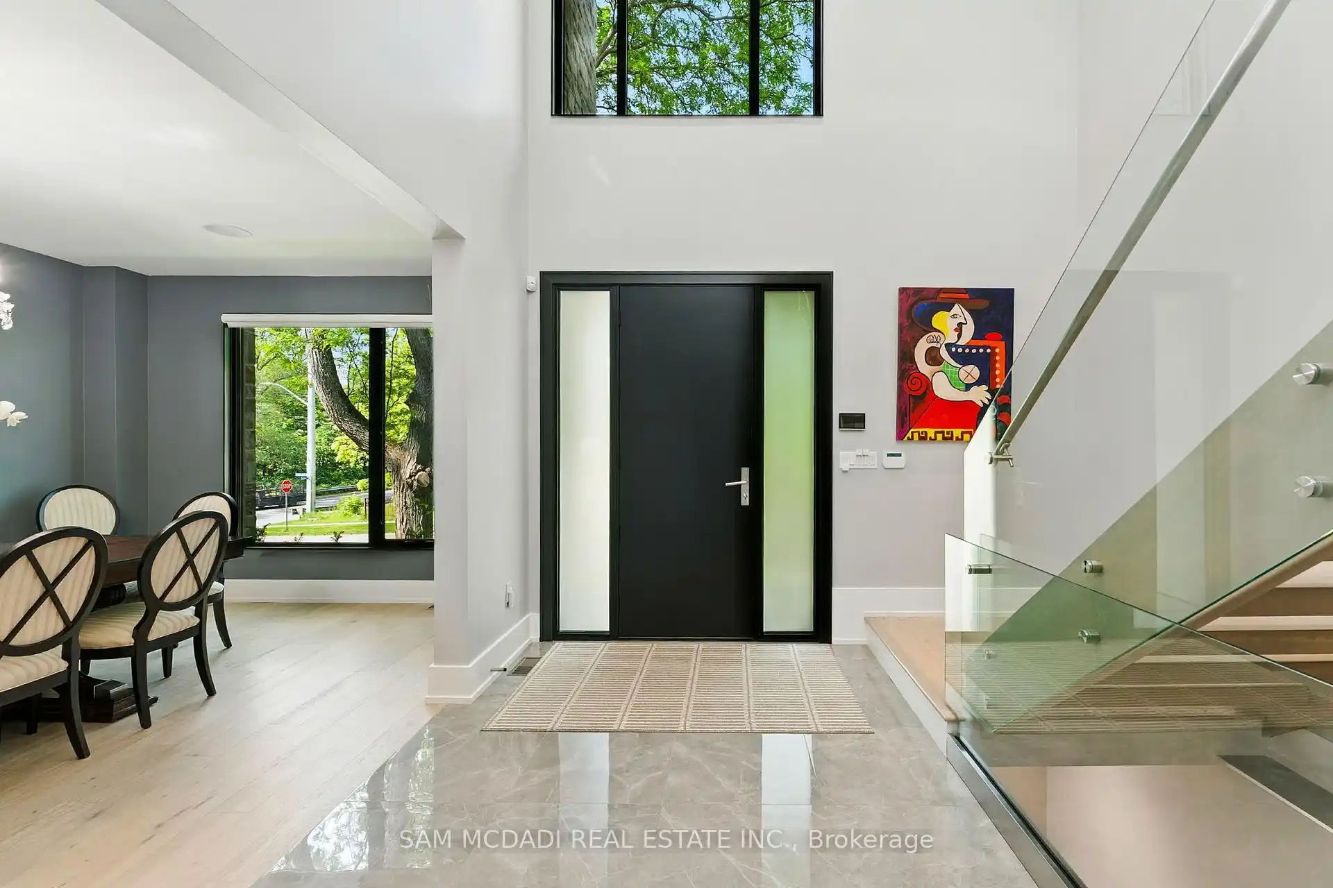 1112 Caldwell Avenue, Mississauga (W12898342) – image 2