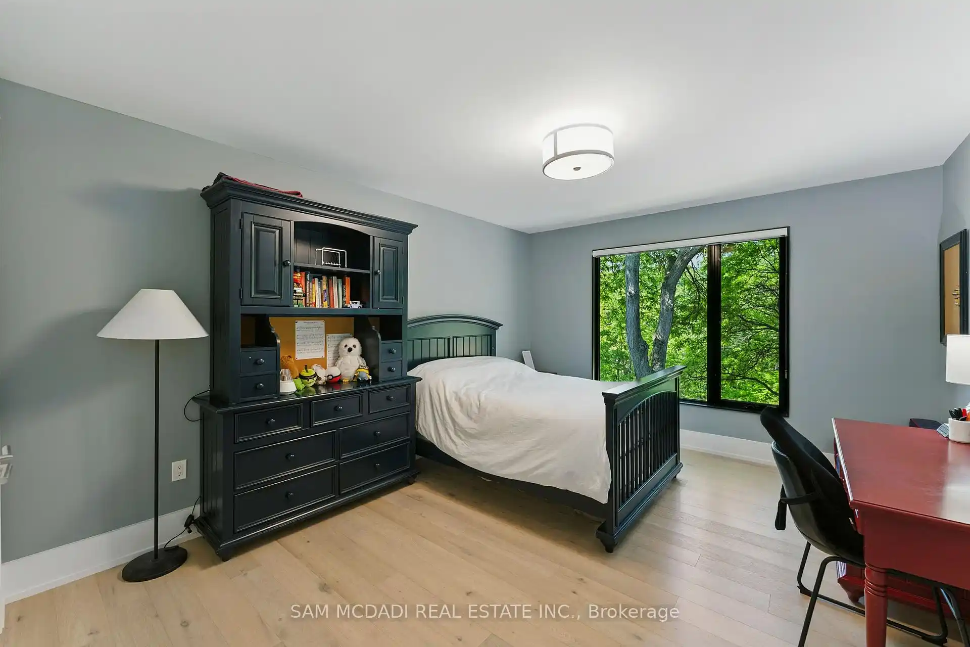 1112 Caldwell Avenue, Mississauga (W12898342) – image 26