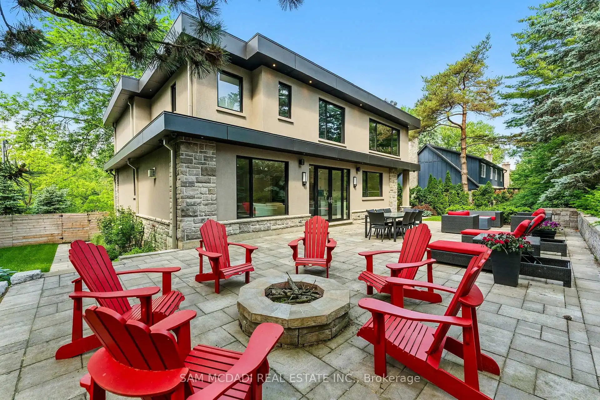 1112 Caldwell Avenue, Mississauga (W12898342) – image 33