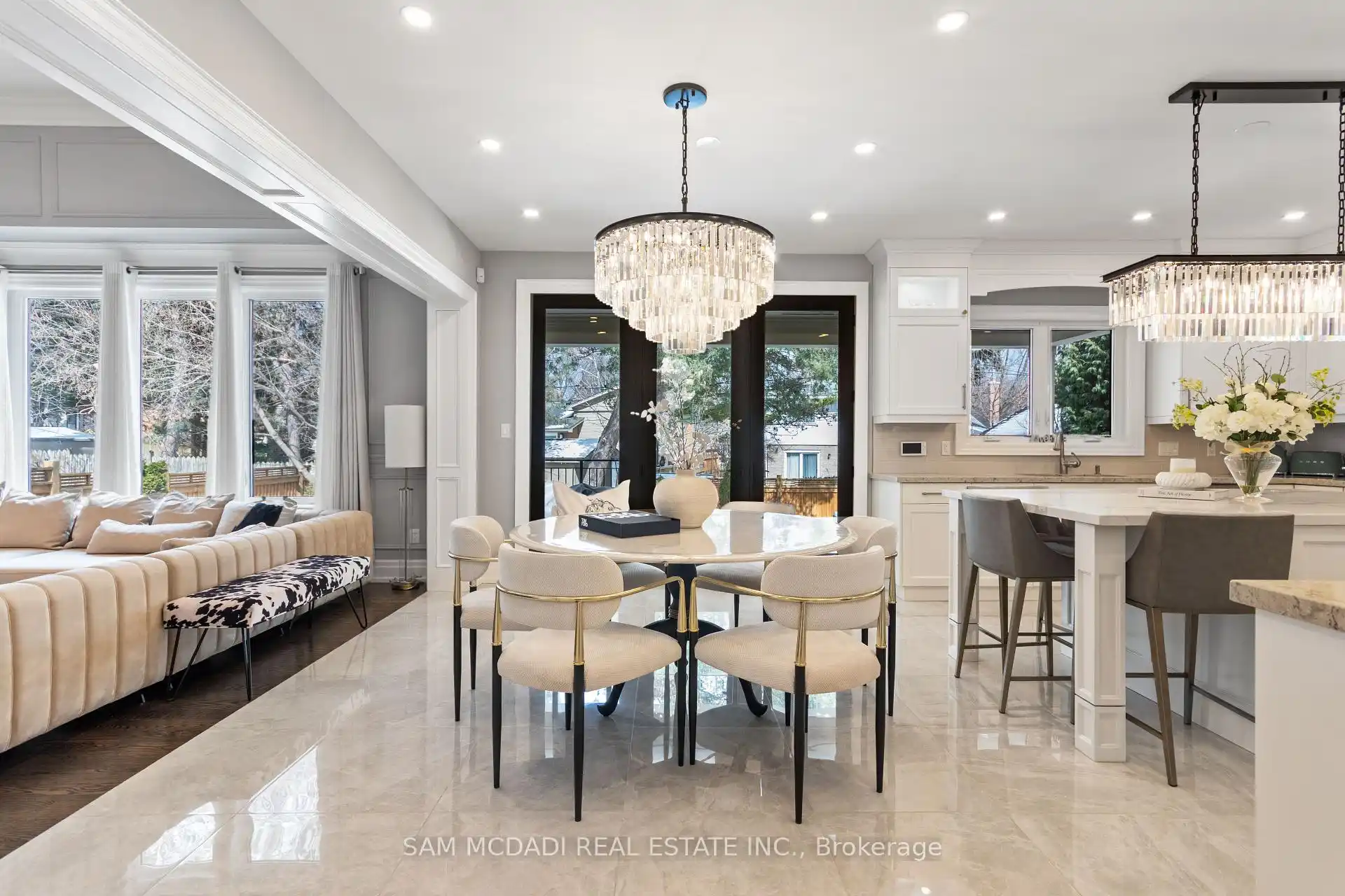 1285 Minnewaska Trail, Mississauga (W12897790) – image 12