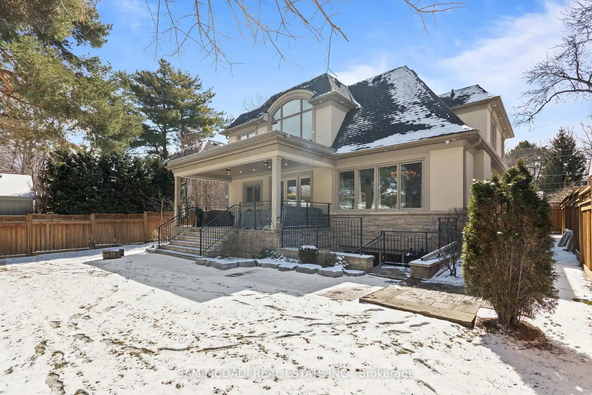 1285 Minnewaska Trail, Mississauga (W12897790) – image 40