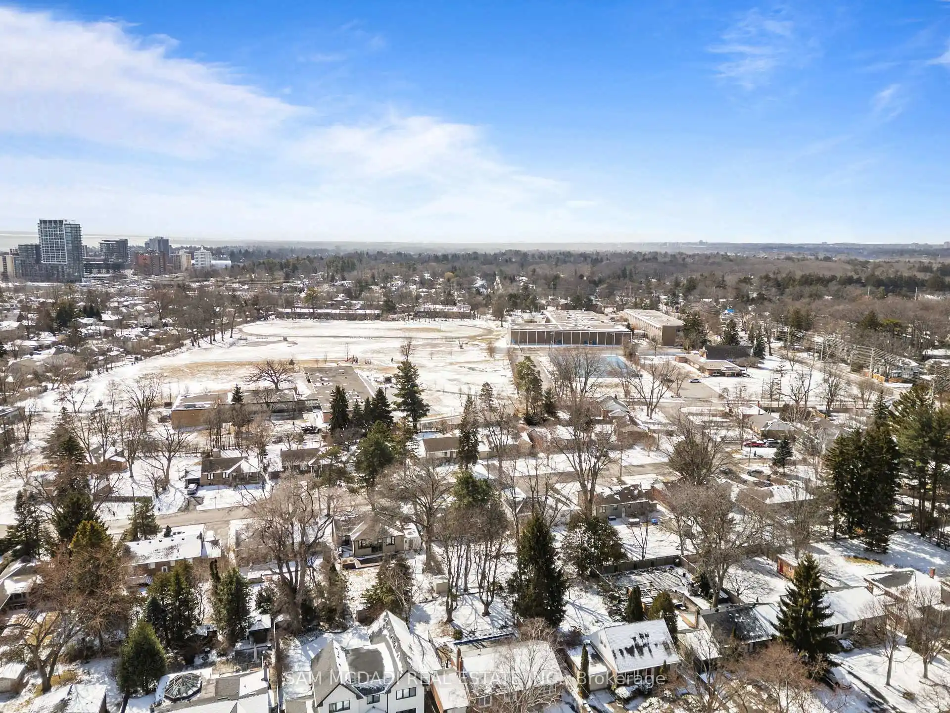 1285 Minnewaska Trail, Mississauga (W12897790) – image 44
