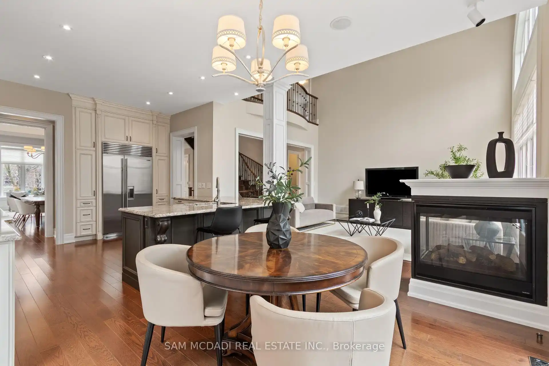 1857 Ivygate Court, Mississauga (W12920792) – image 14