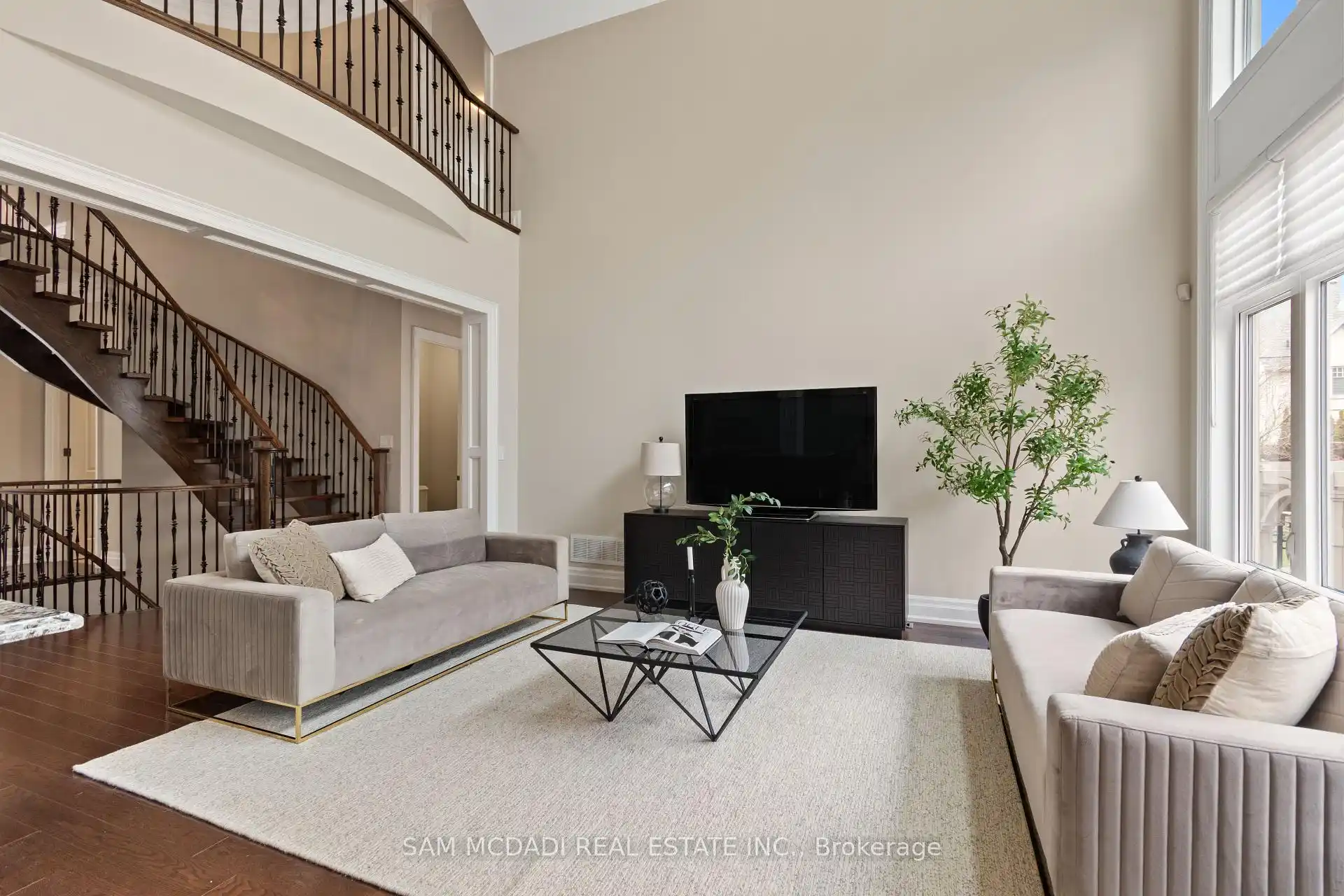 1857 Ivygate Court, Mississauga (W12920792) – image 20