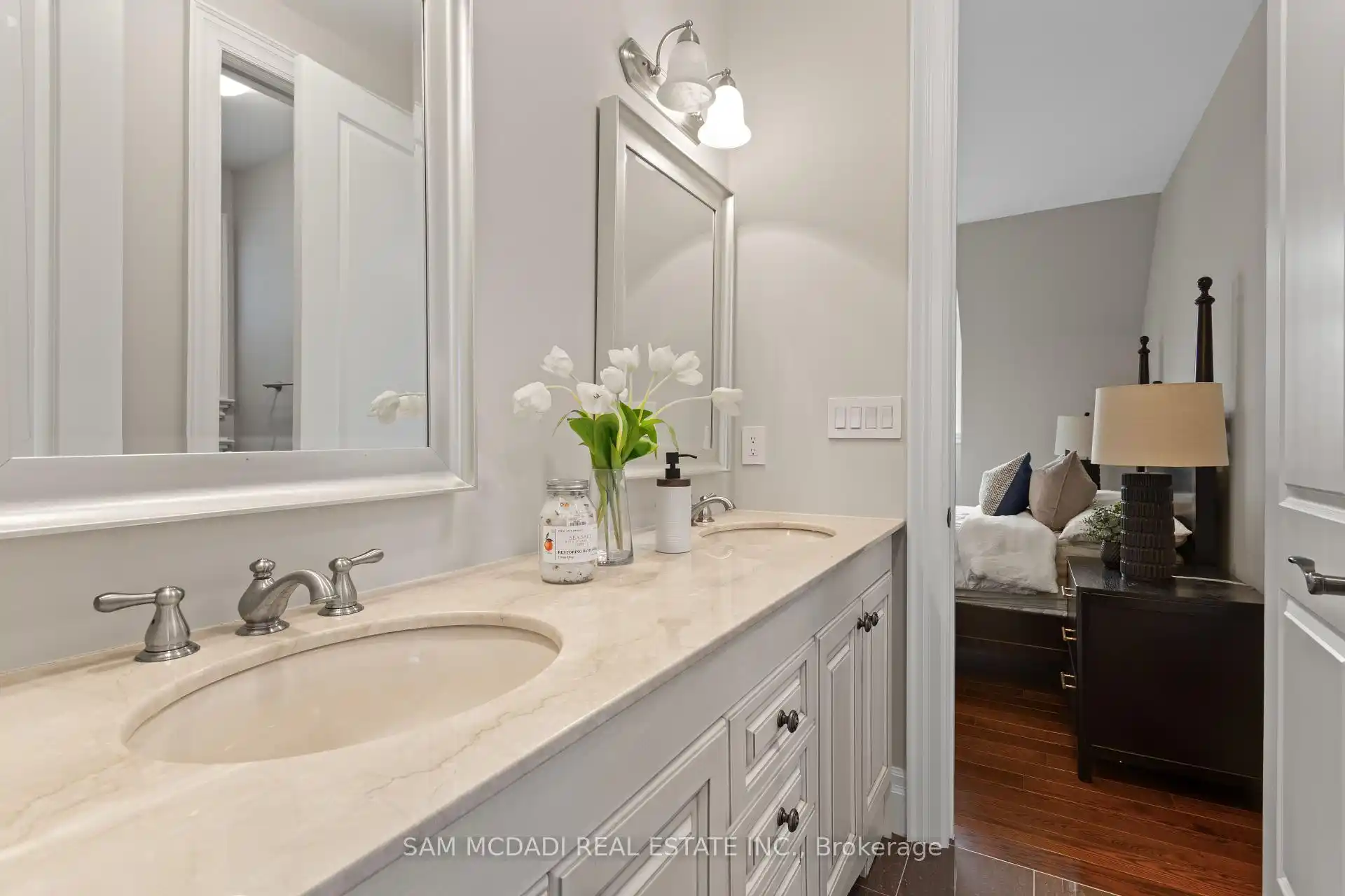 1857 Ivygate Court, Mississauga (W12920792) – image 38