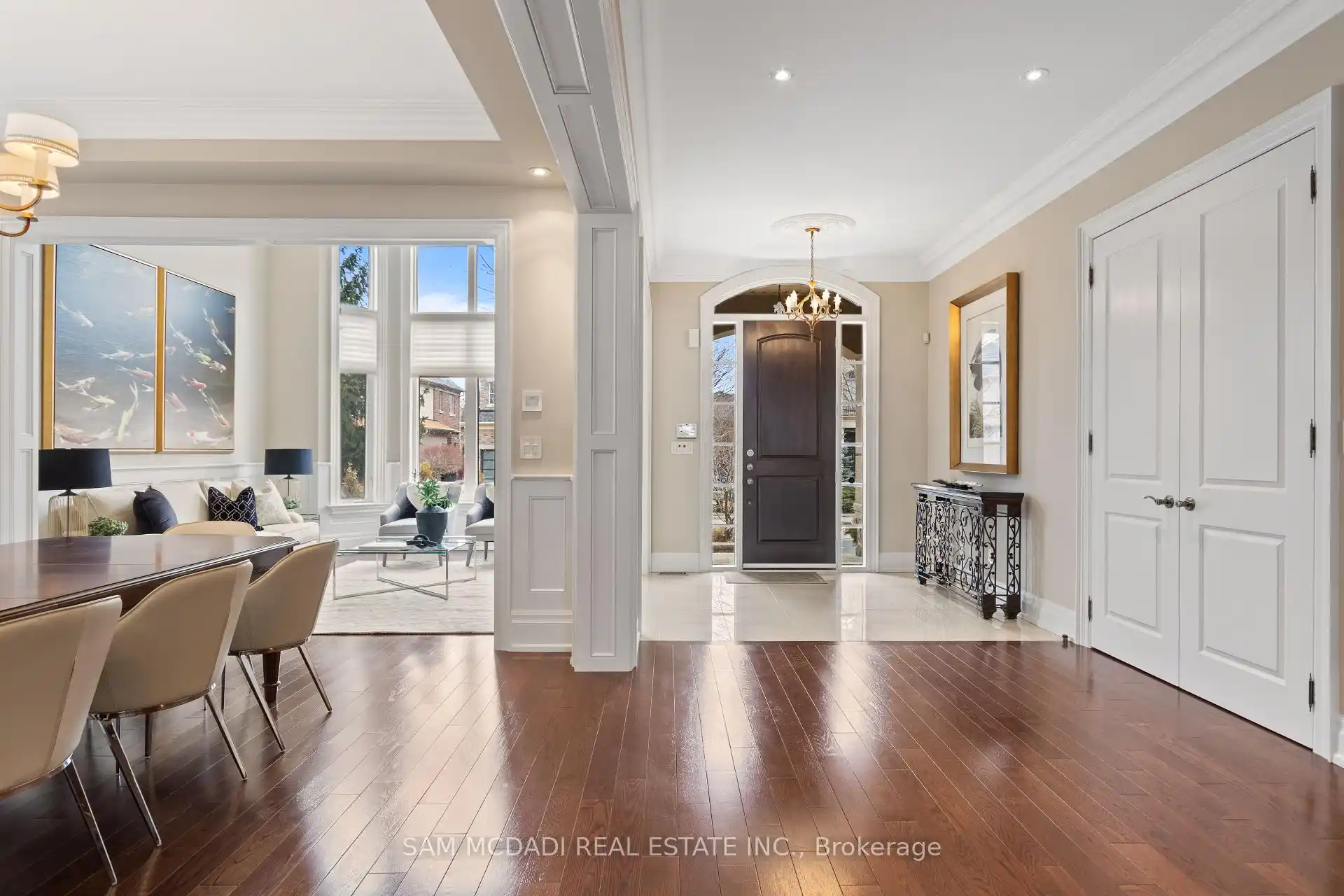 1857 Ivygate Court, Mississauga (W12920792) – image 6