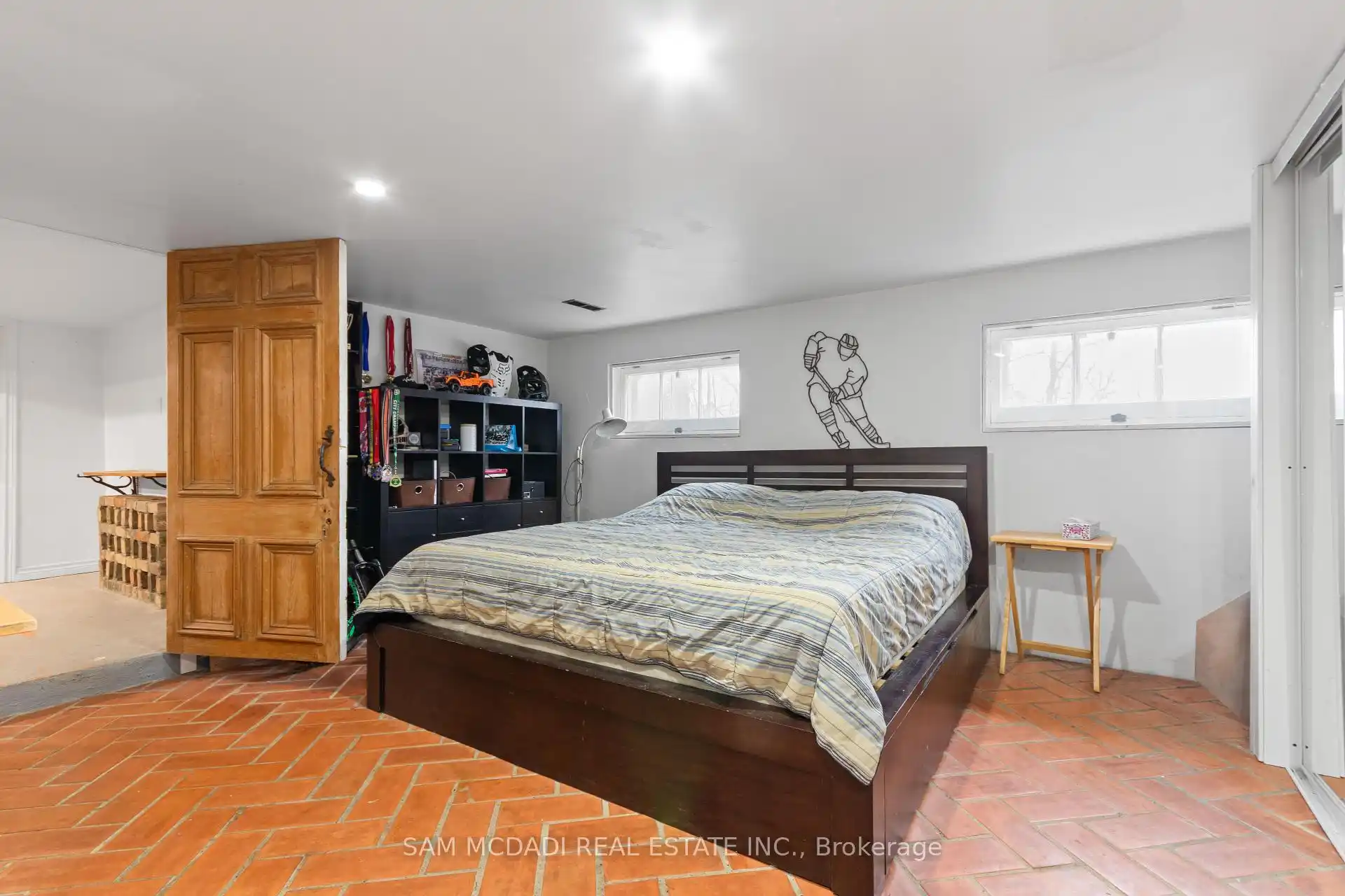 85 Yorkleigh Avenue, Toronto (W12925144) – image 26