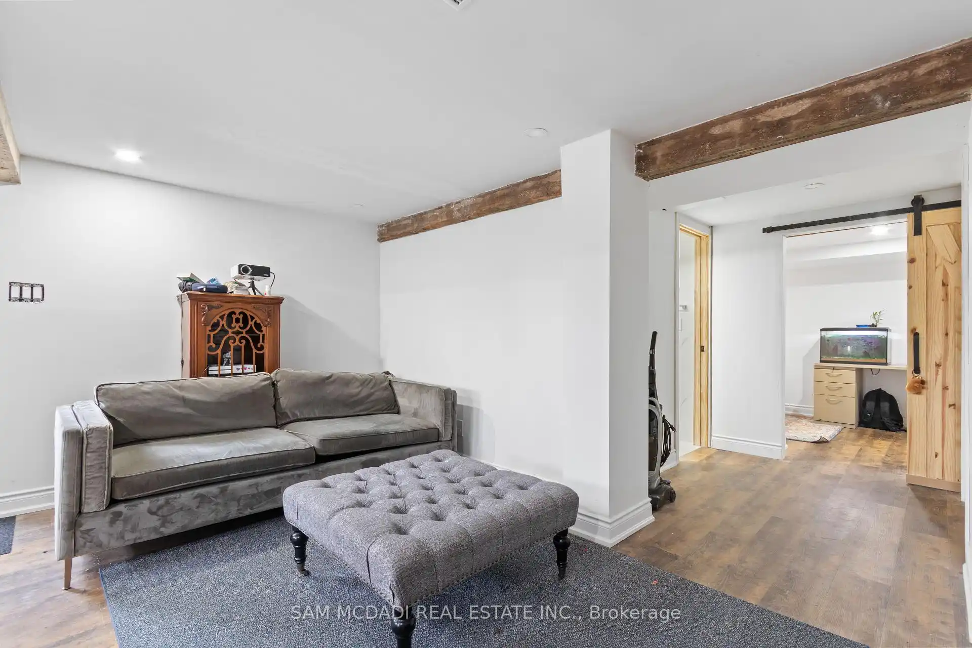 85 Yorkleigh Avenue, Toronto (W12925144) – image 31