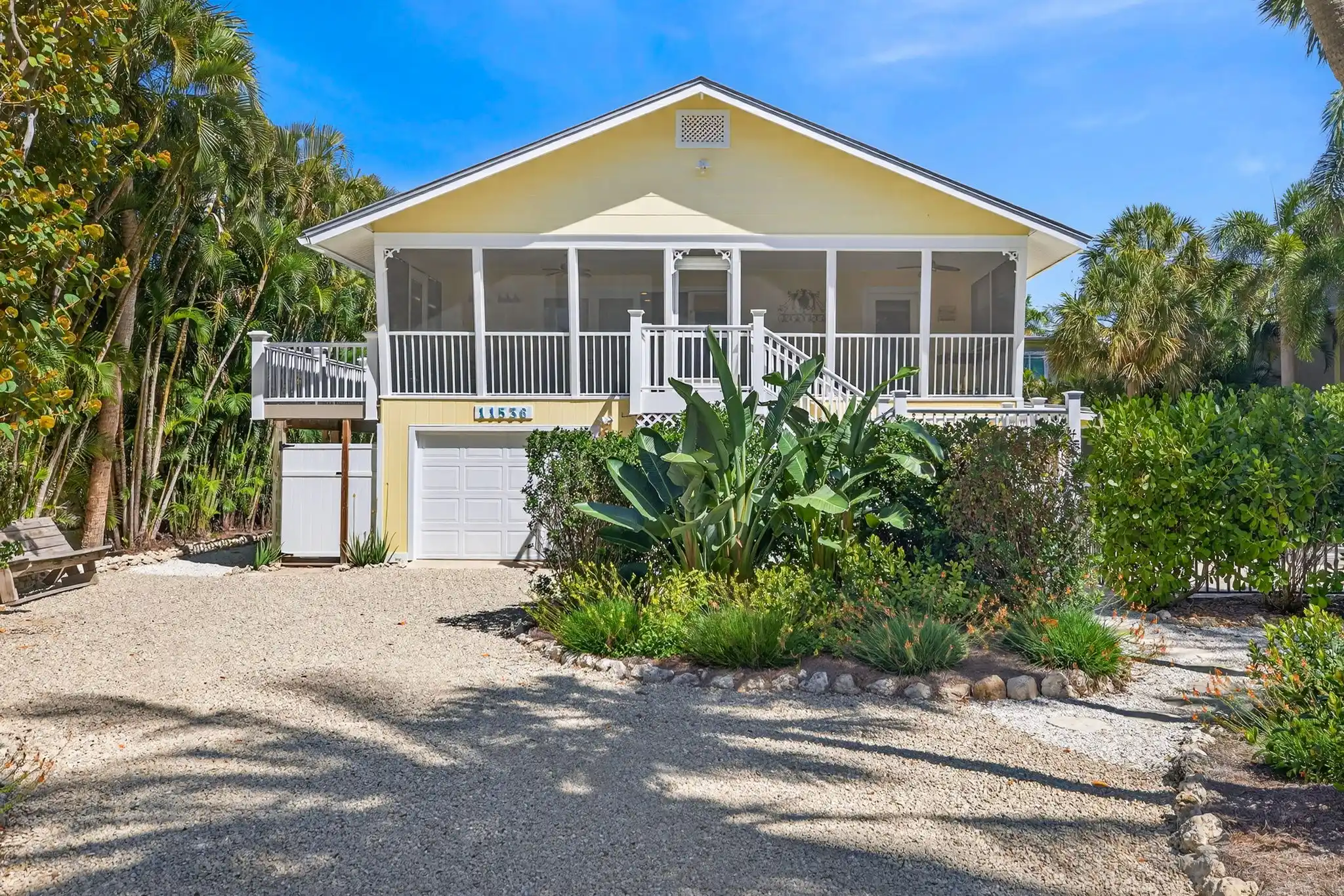 UNIQUE CAPTIVA COTTAGE – image 2