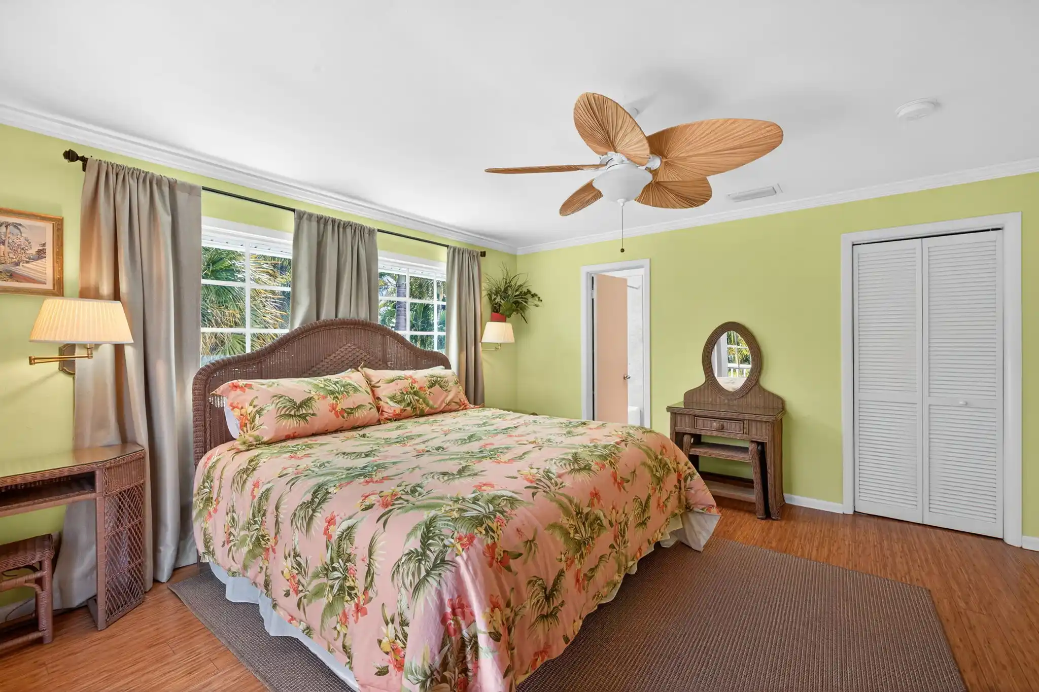 UNIQUE CAPTIVA COTTAGE – image 17