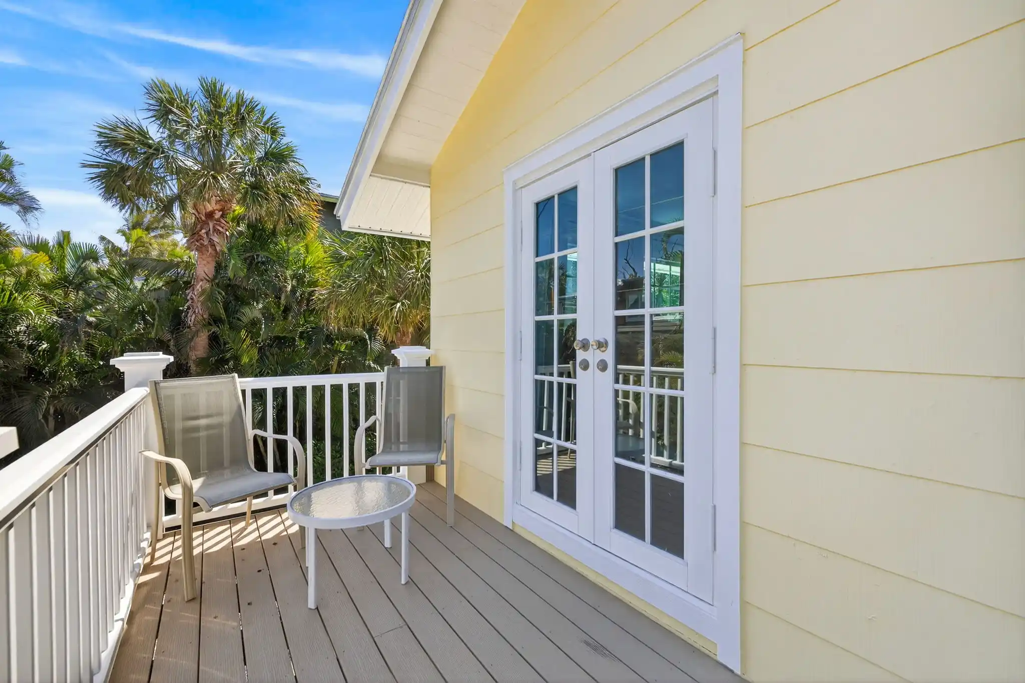 UNIQUE CAPTIVA COTTAGE – image 21