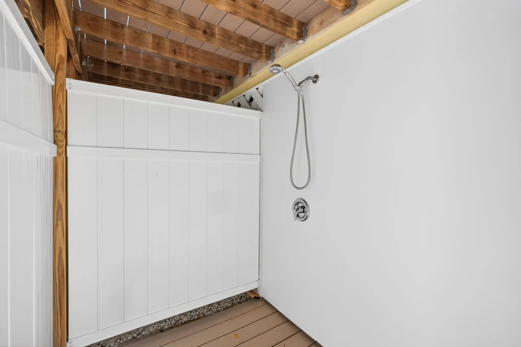 UNIQUE CAPTIVA COTTAGE – image 30