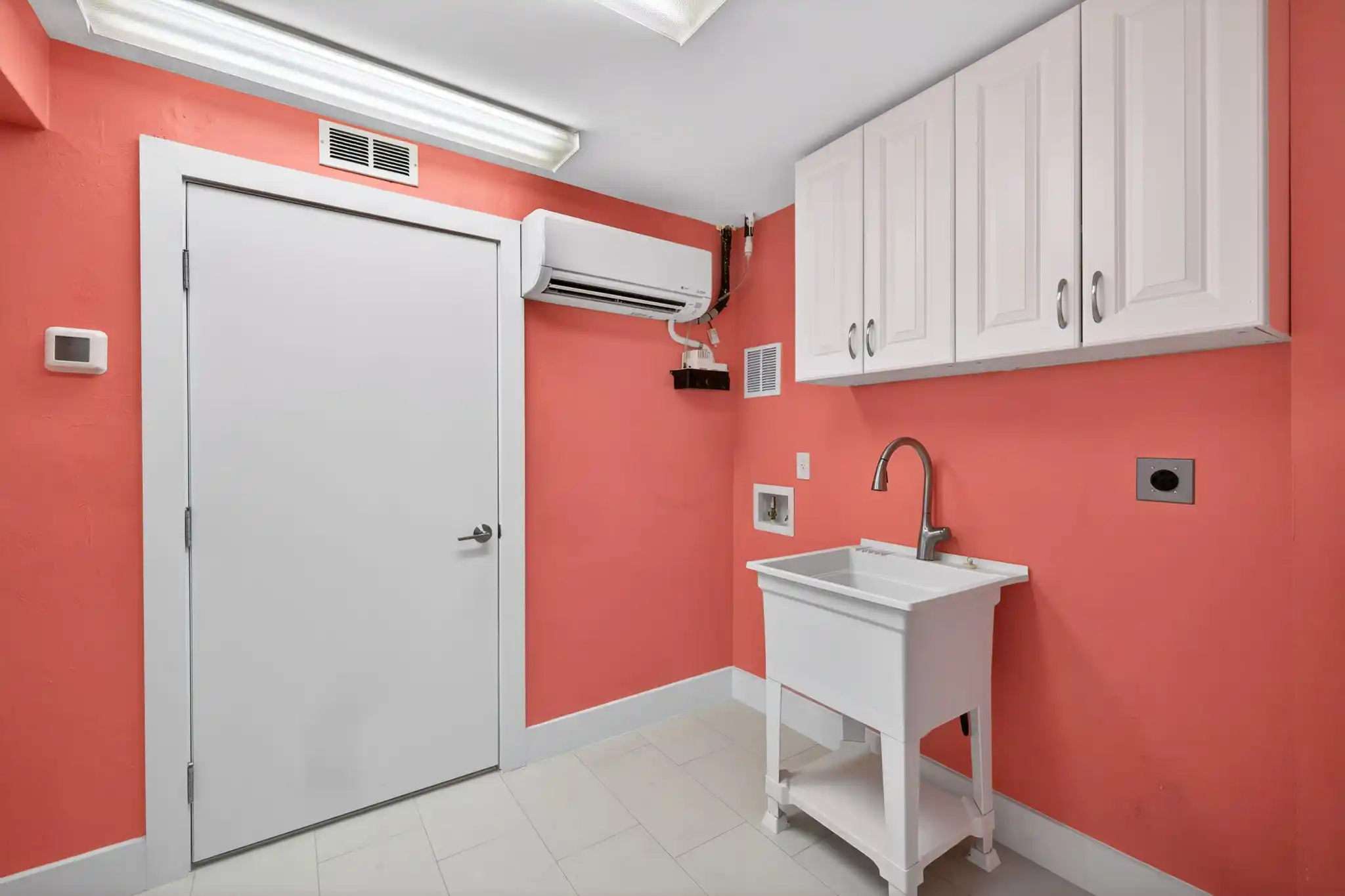 UNIQUE CAPTIVA COTTAGE – image 31